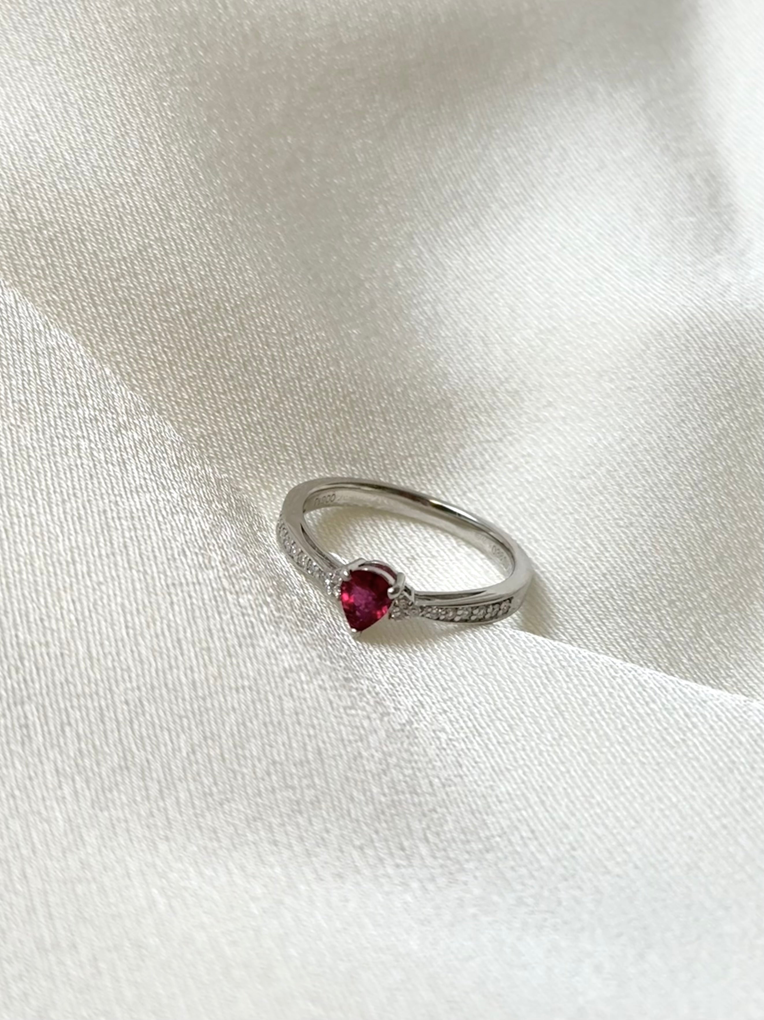 Vintage Ring in PT900 With Ruby & Natural Diamond