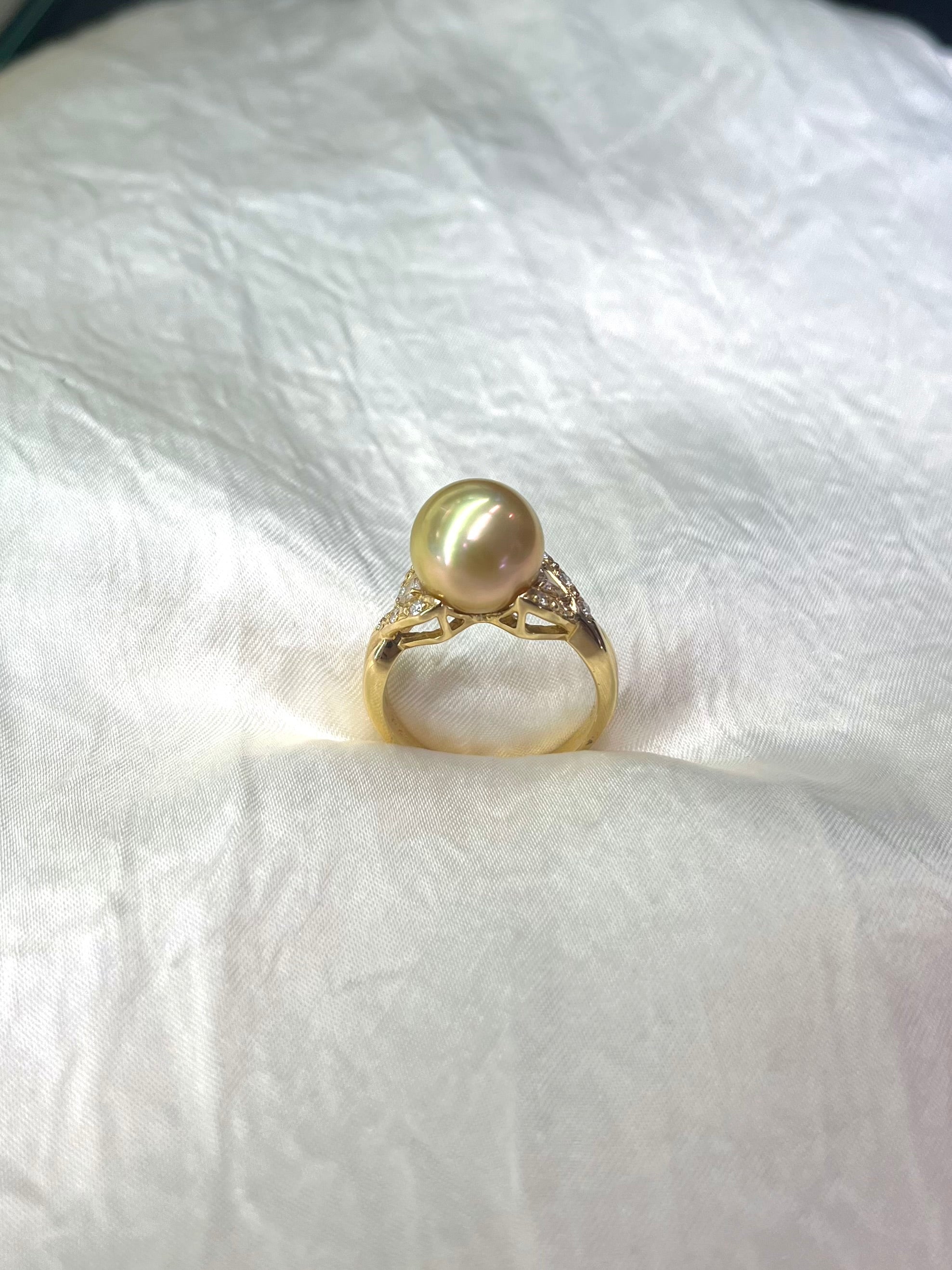 11.4mm Southsea Pearl Ring in 18K Yellow Gold