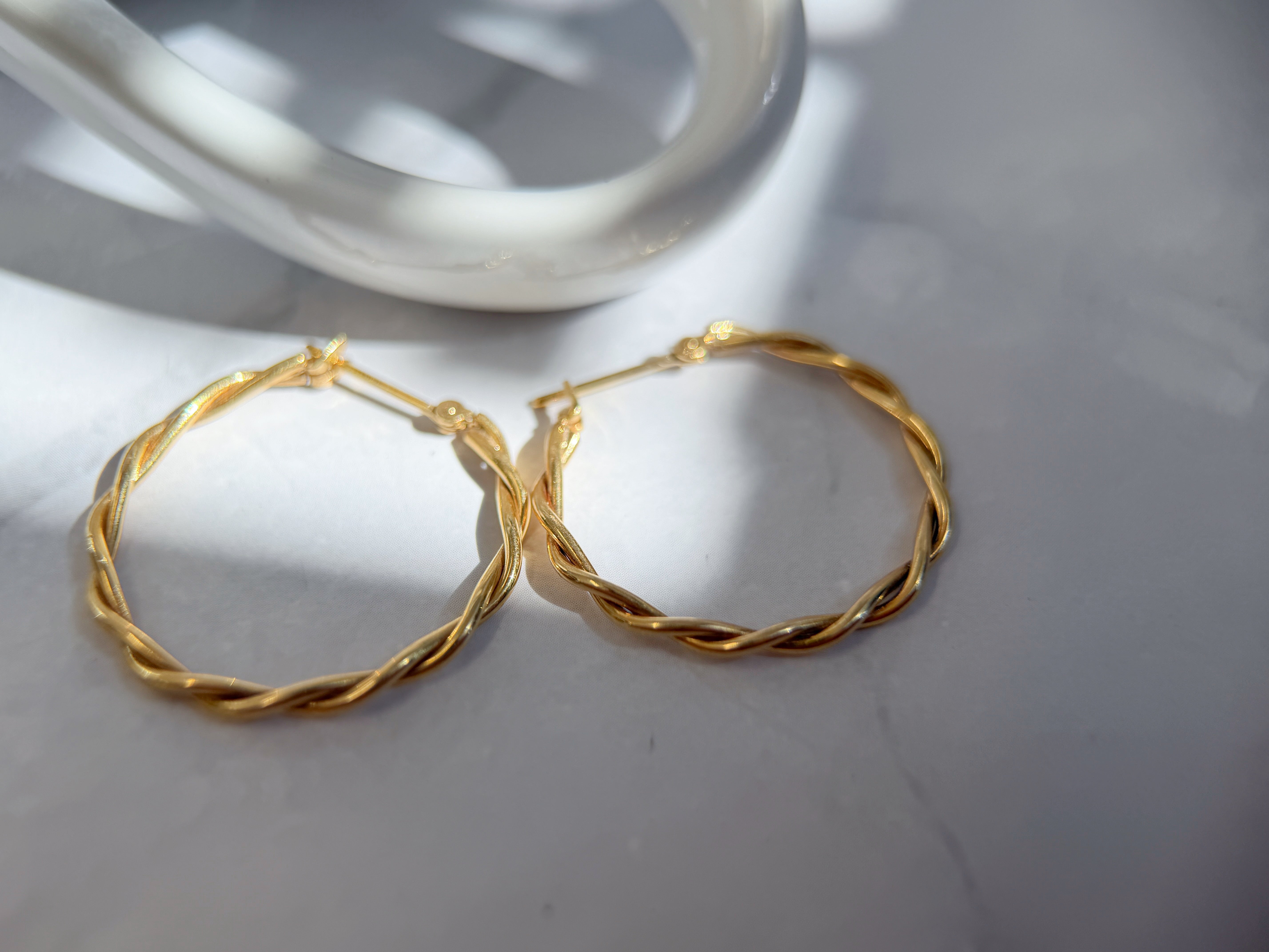K18 Gold Rope Hoop Earrings
