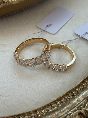 Oval Eternity Lab-Grown Diamond Ring（1.8ct） 18K Yellow Gold