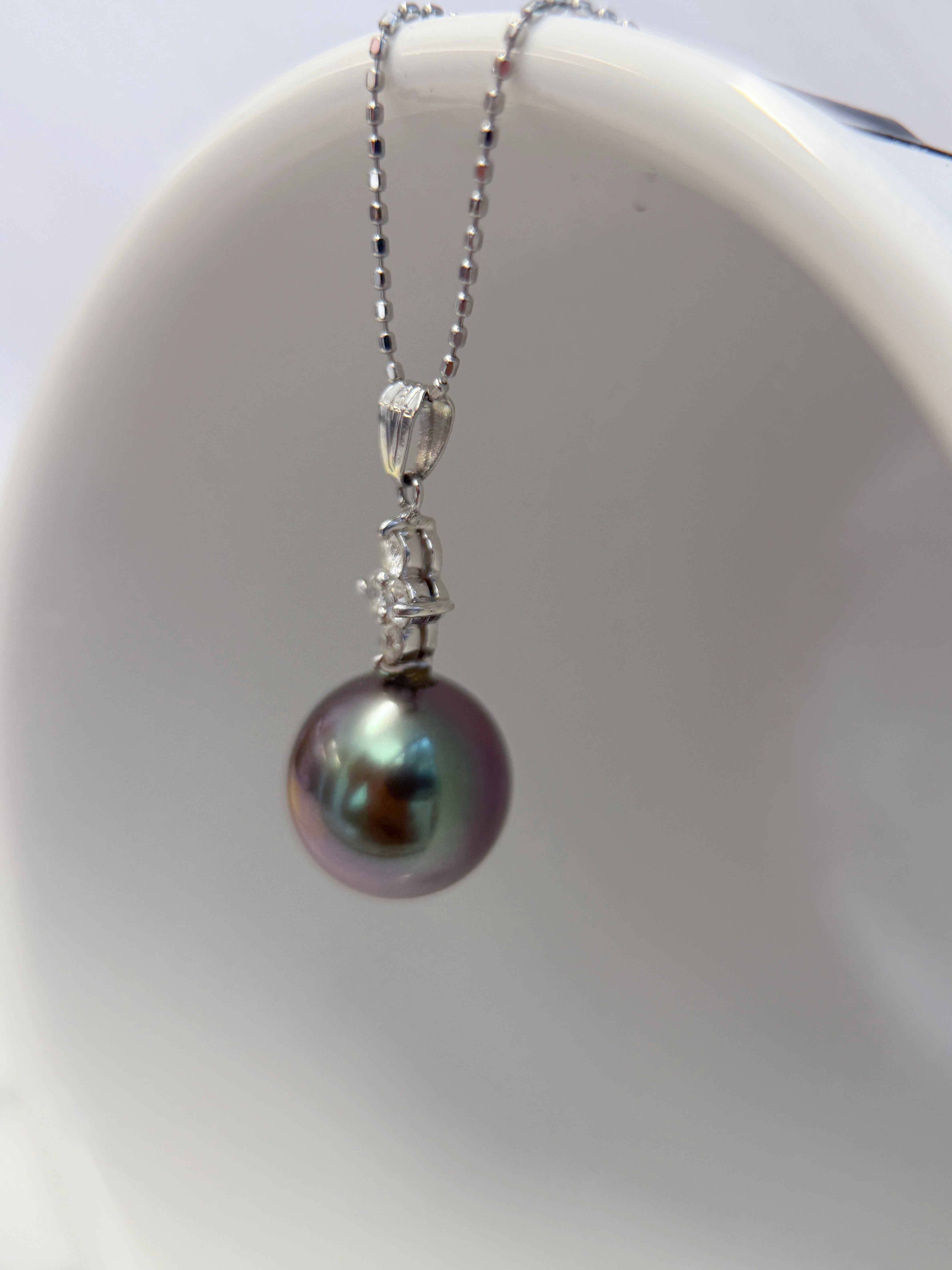 Platinum Tahitian Black Pearl & Natural Diamond Floral Pendant Necklace