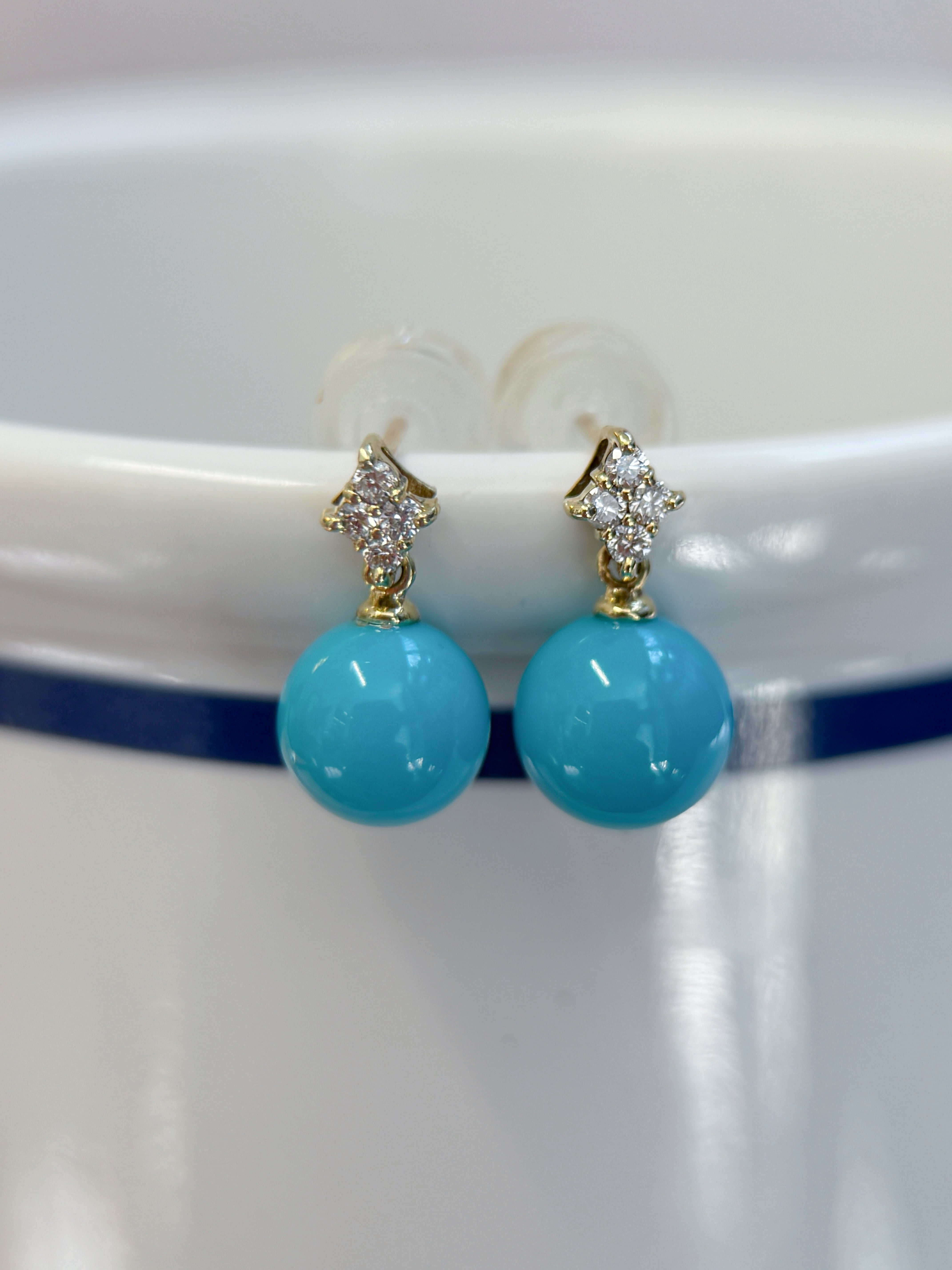 7–7.5mm Natural Sleeping Beauty Turquoise & Diamond Stud Earrings in K18 Yellow Gold