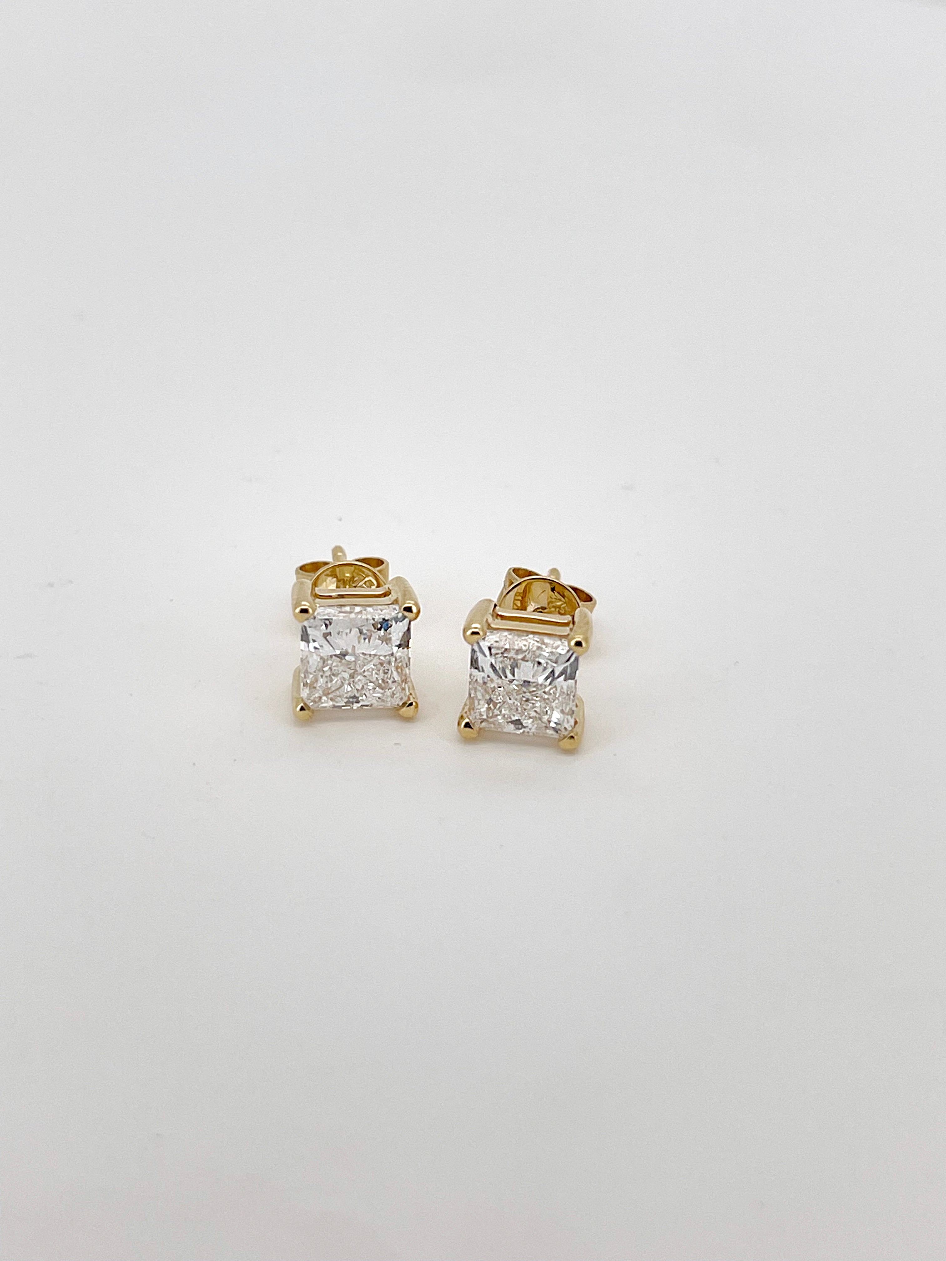 Princess Cut Lab Grown Diamond Stud Earrings 2CT