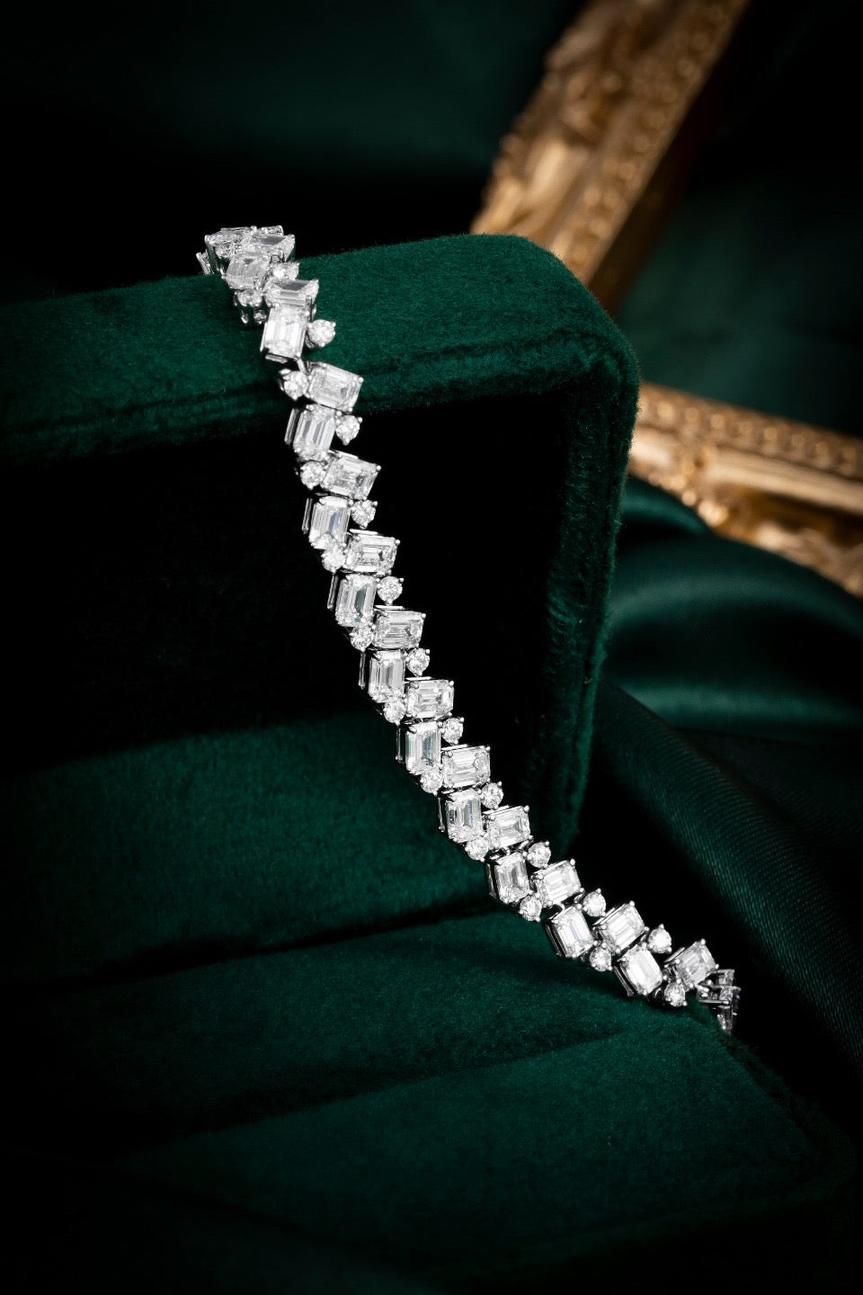 Alternating Emerald & Round Diamond Tennis Bracelet 12.77CT