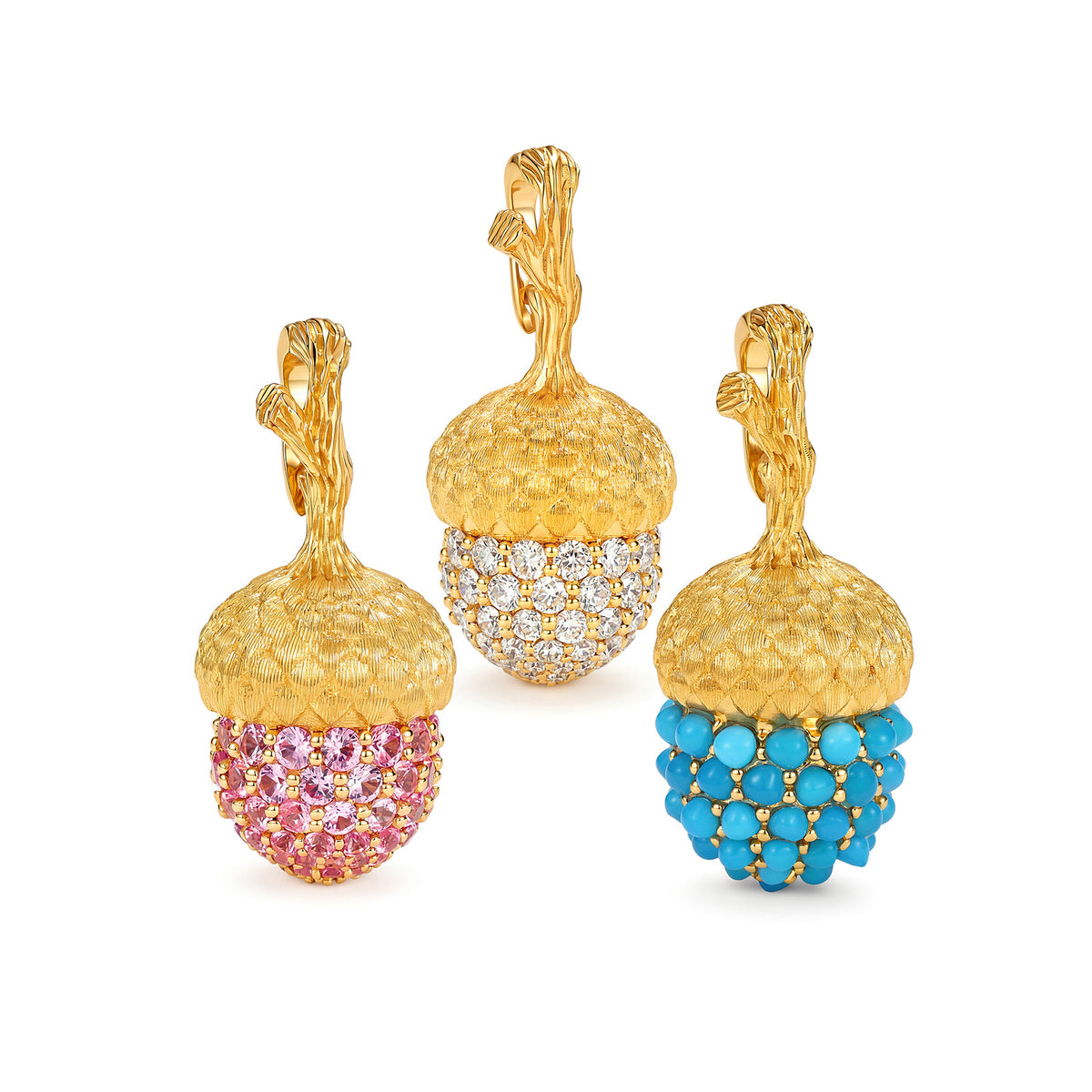 Acorn Charm Pendant in 18K