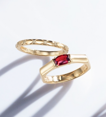 Vendome Aoyama Garnet Ring Set