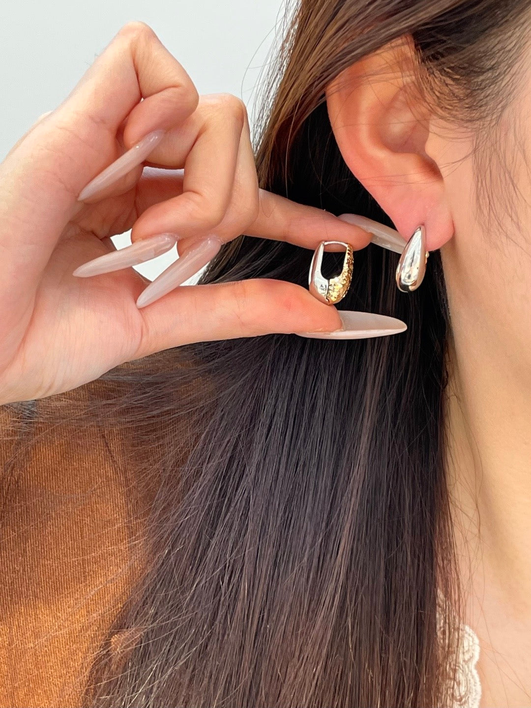 18K Two-Tone Teardrop Huggie Earrings