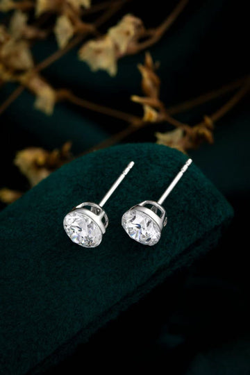 PT900 Platinum Round Lab Grown Diamond Solitaire Stud Earrings (0.65ct/p)