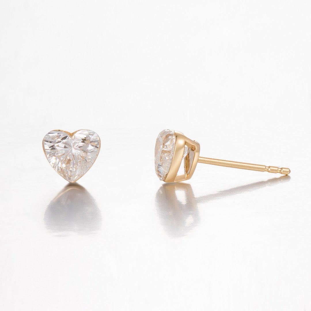 14K Yellow Gold Heart Cut Diamond Solitaire Stud Earrings (0.715ct)