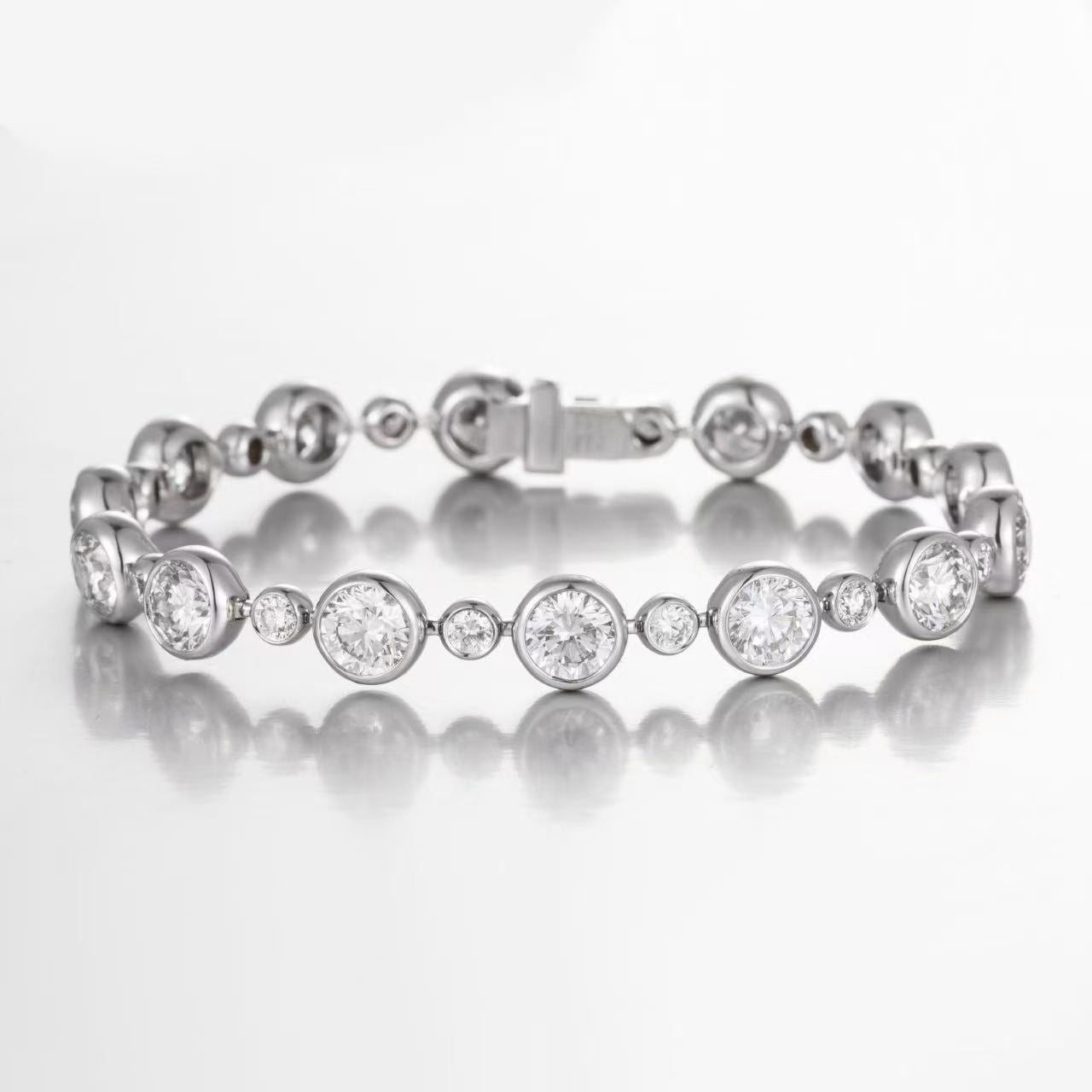 10K White Gold Bezel Round Diamond Link Bracelet(≈0.477ct/p Main stone)