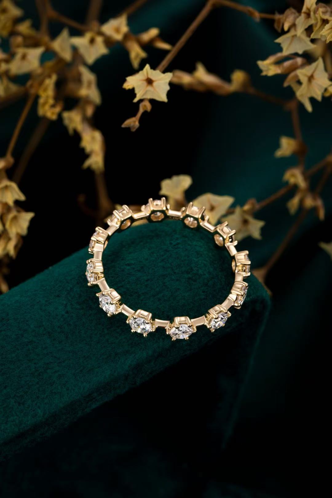 14K Yellow Gold Hexagon Link Round Diamond Eternity Band (≈0.082ct/p)