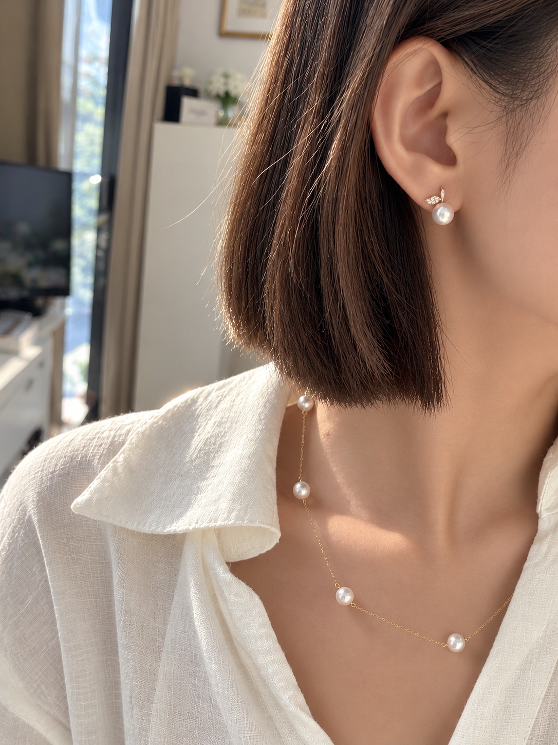 K18 Akoya Pearl & Diamond Cherry Earrings – 18K Yellow Gold
