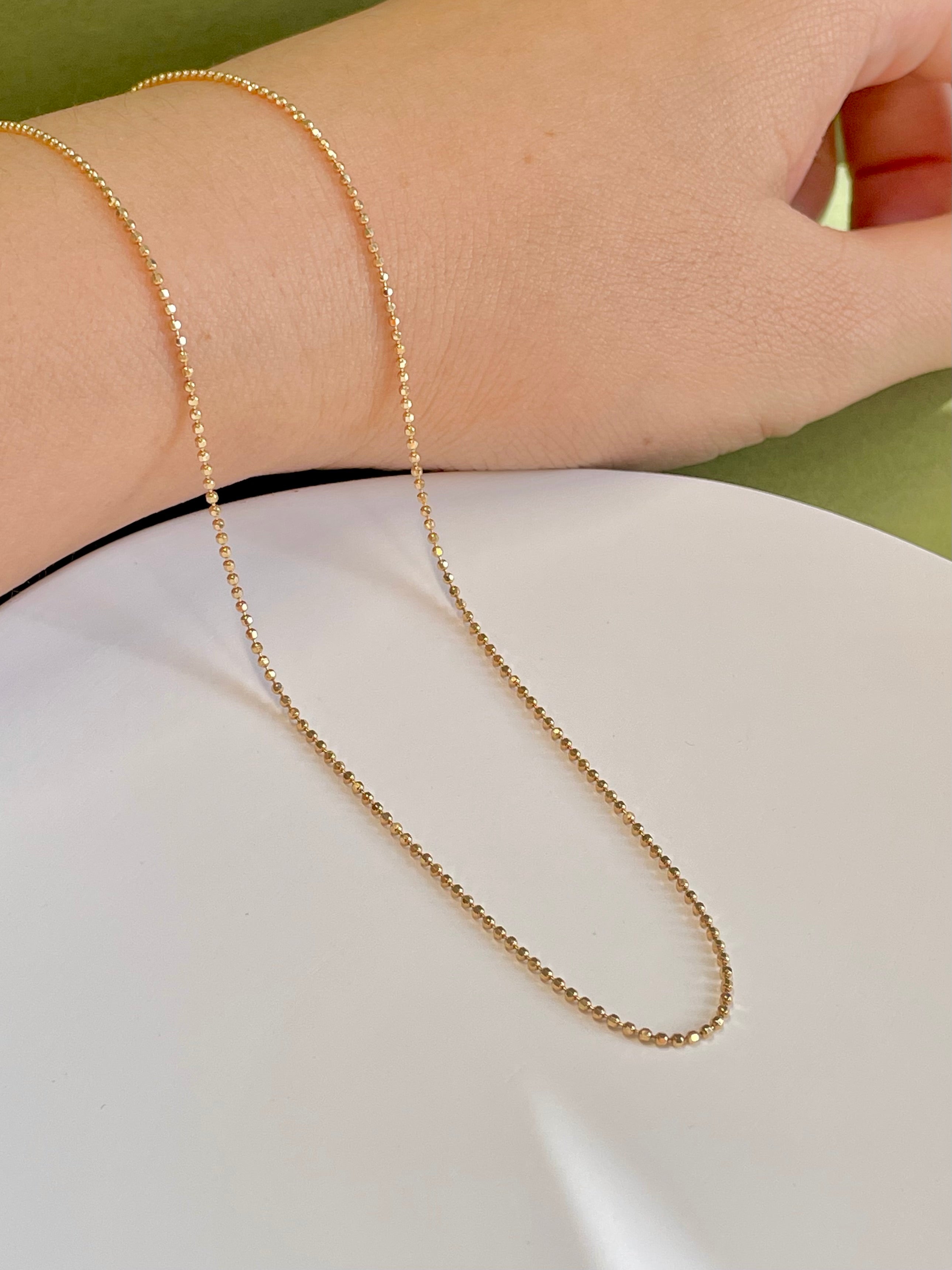 K18 Yellow Gold Hollow Ball Chain Necklace 17.7 in