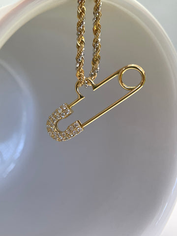 18K Gold & PT900 0.15ct Diamond Convertible Pendant Connector – 30mm