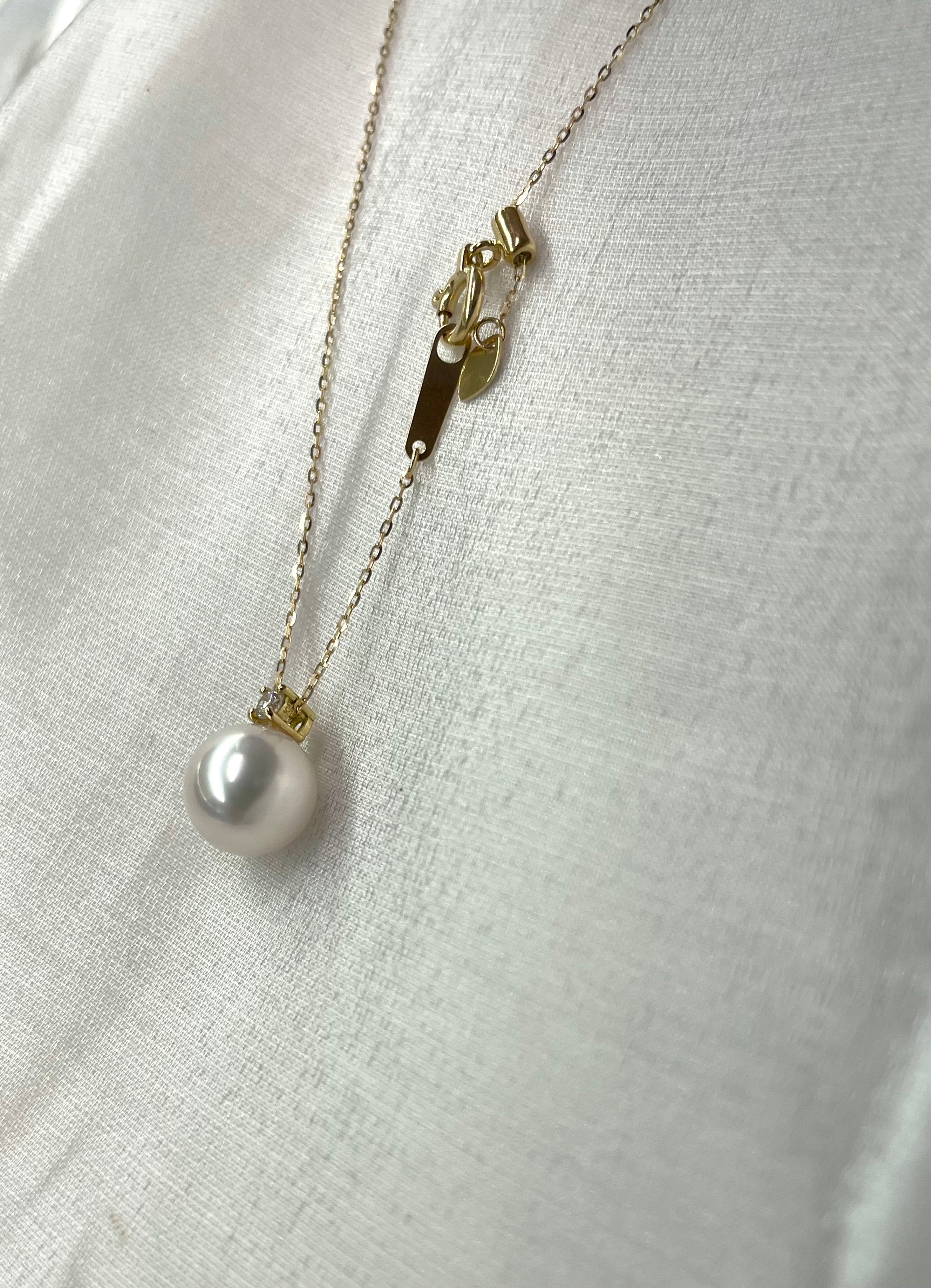8-8.5mm Akoya Cultured Pearl Necklace In 18K Yellow Gold