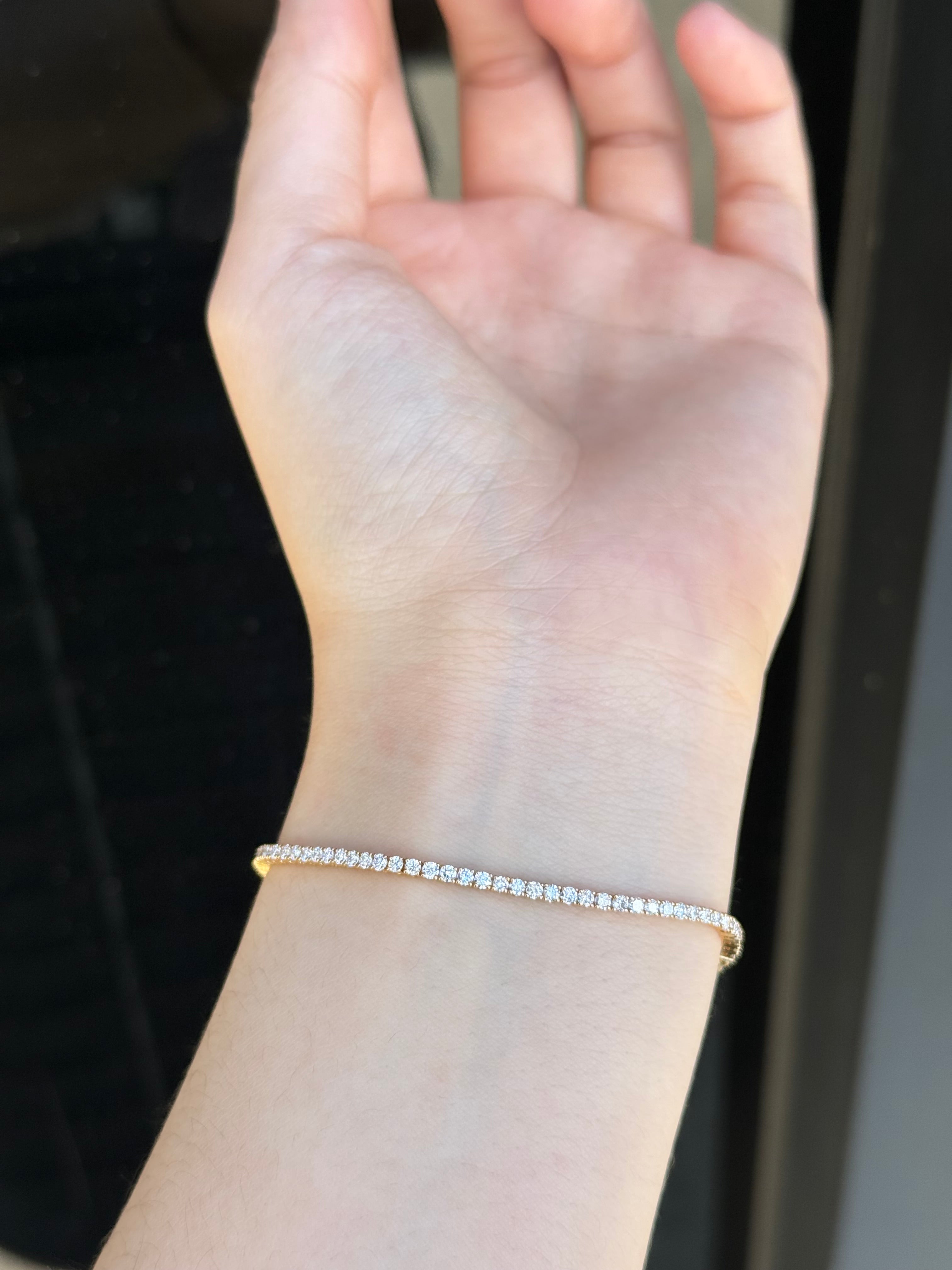 Round Four-Prong Diamond Tennis Bracelet 2CT