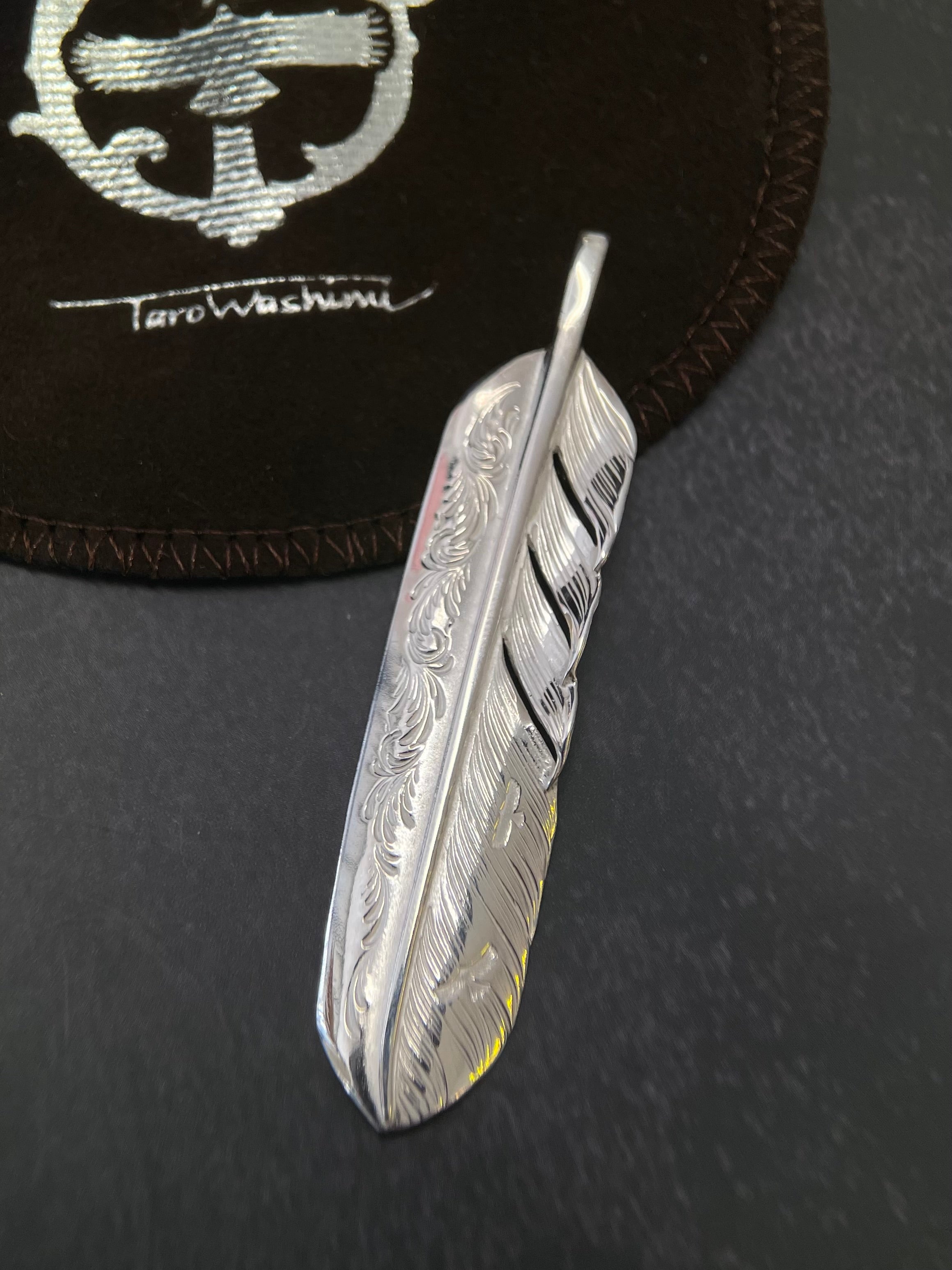 TAROWASHIMI FEATHER