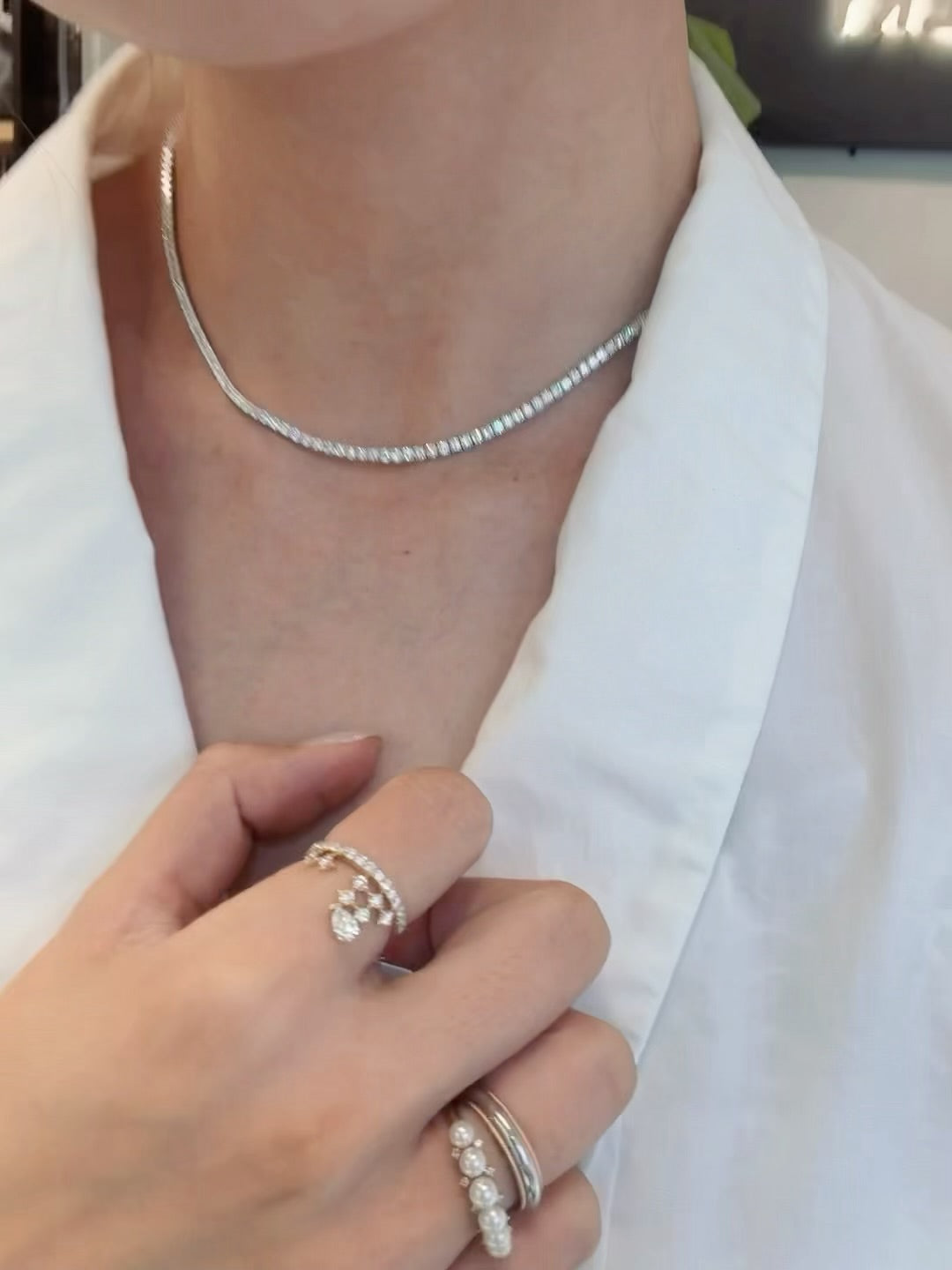Tennis Necklace In 14K White Gold（7.1 CT ）