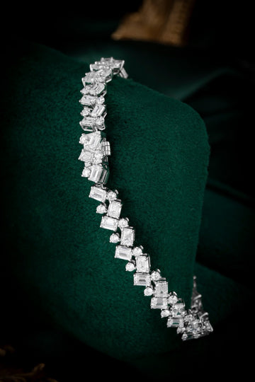 Alternating Emerald & Round Diamond Tennis Bracelet 12.77CT