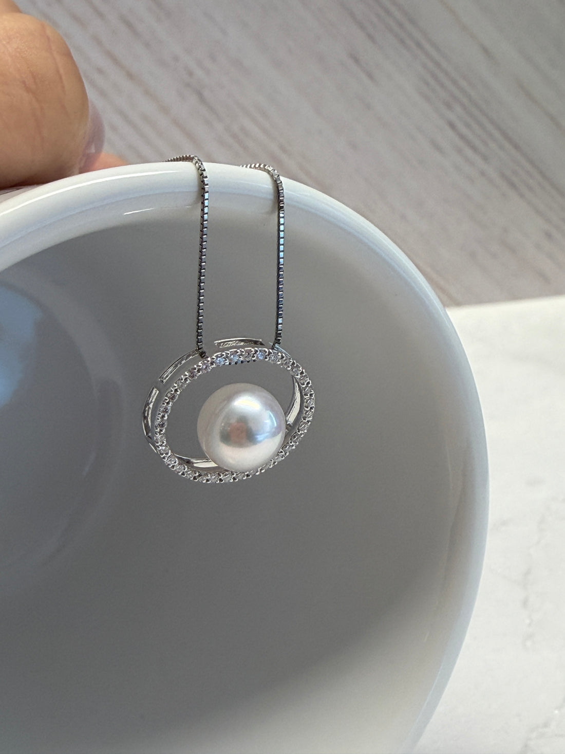 Diamond Halo Akoya Pearl Pendant Necklace