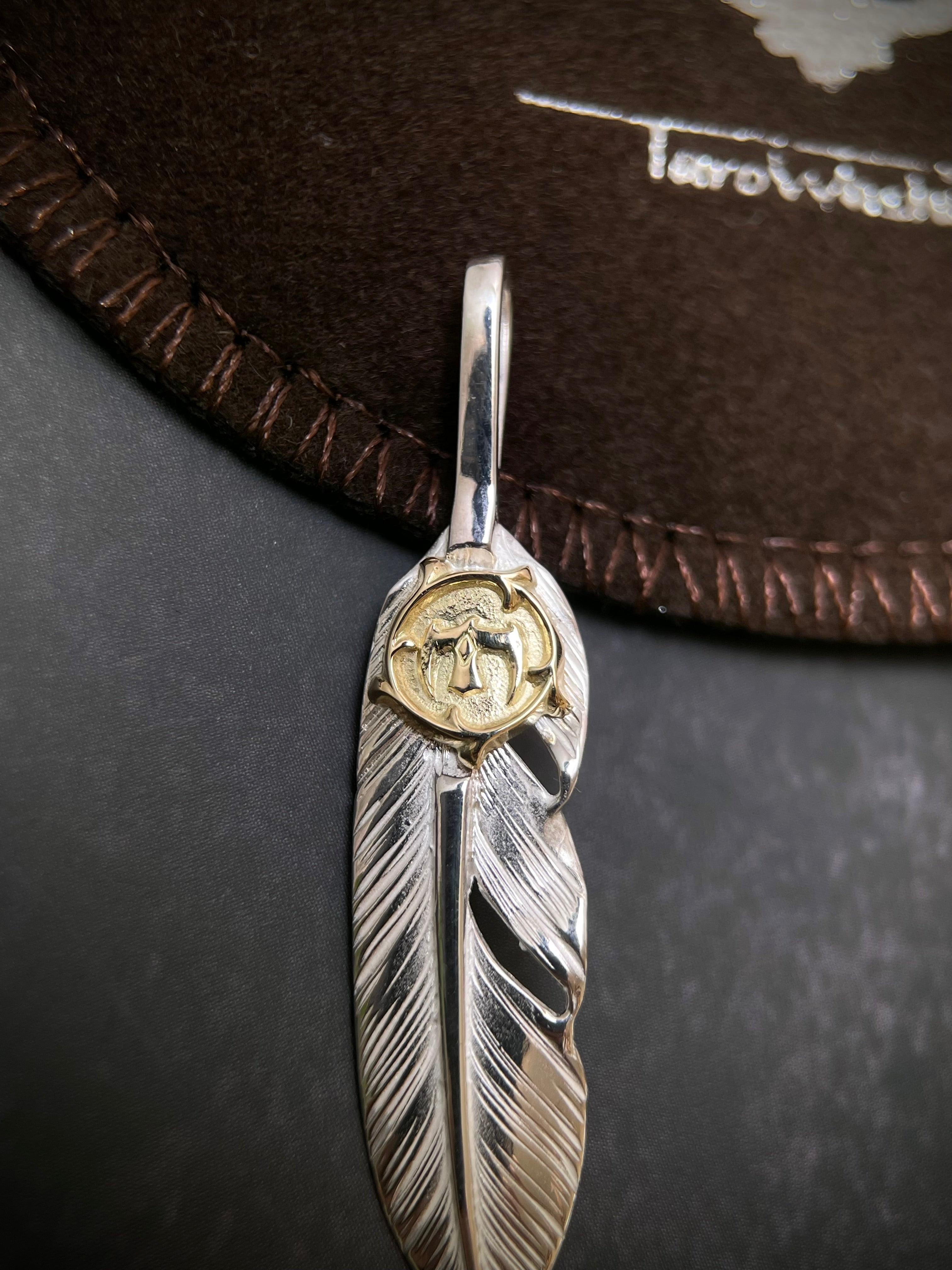 TAROWASHIMI FEATHER