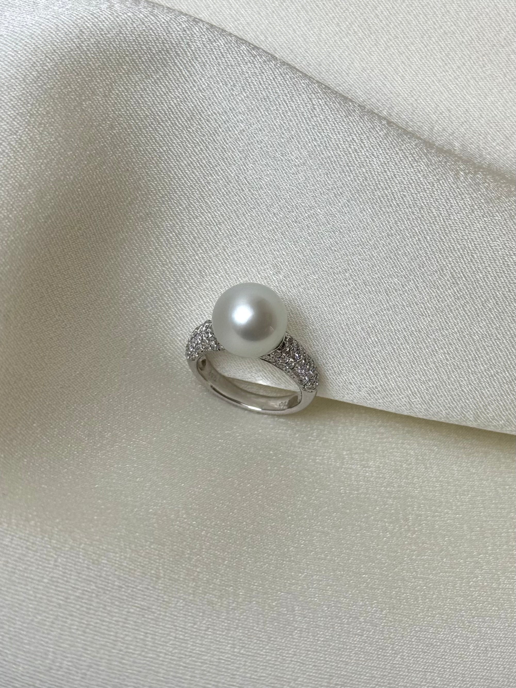 10.6mm White Southsea Pearl Ring in 18K White Gold