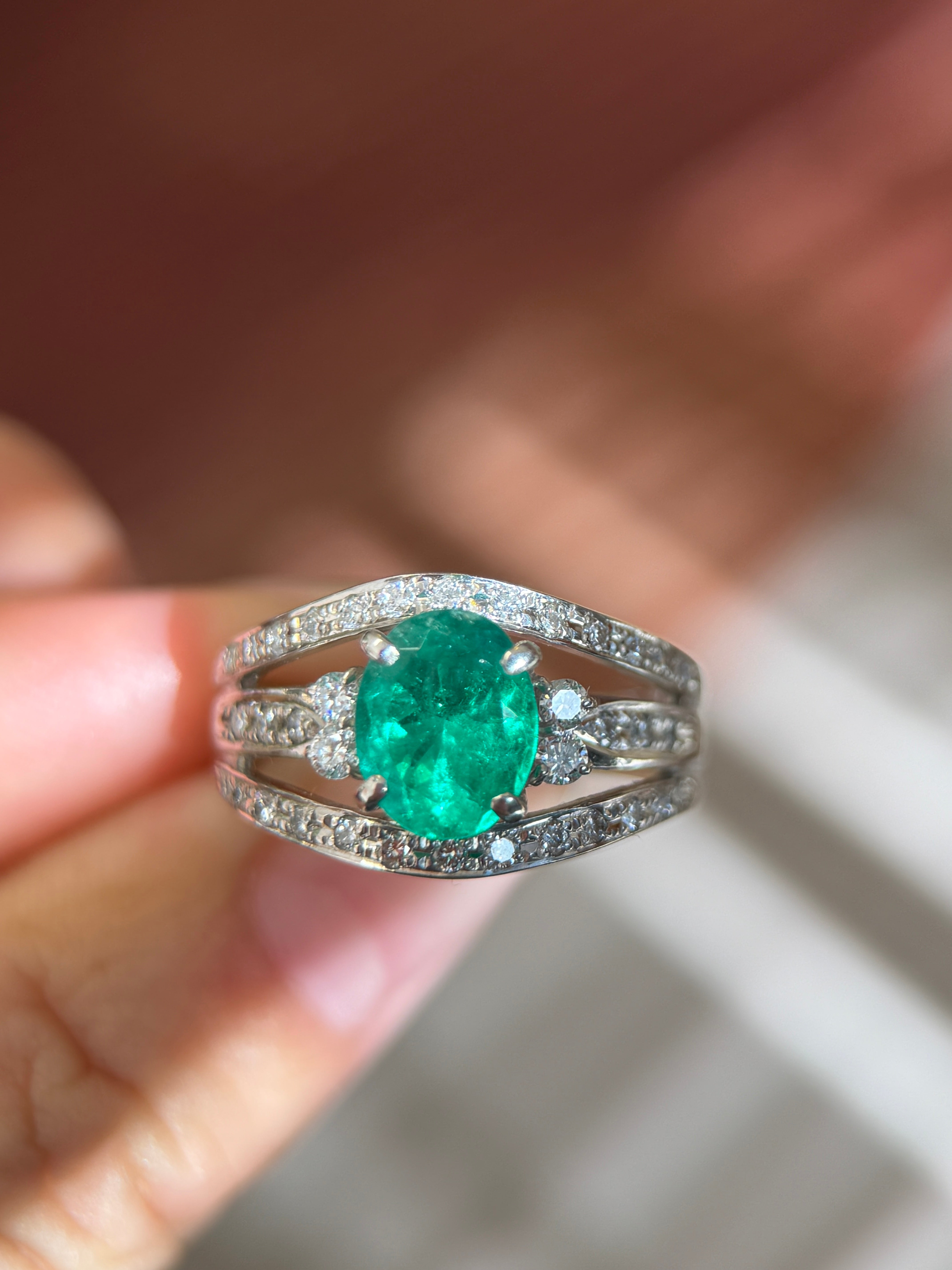 1.62CT Emerald Ring in Platinum with Natural Diamond