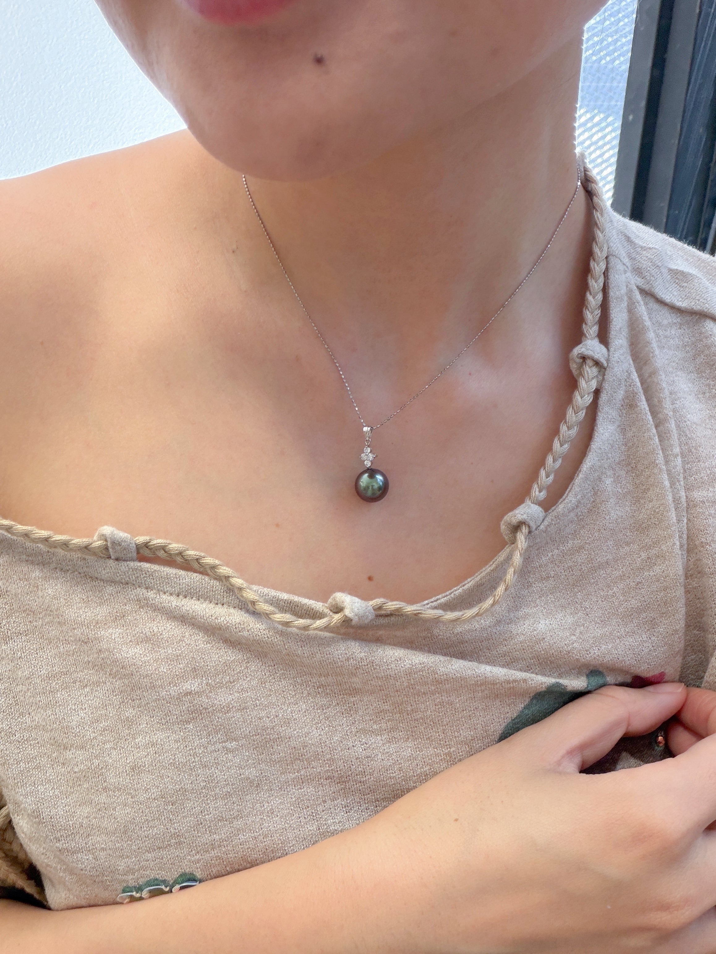 Platinum Tahitian Black Pearl & Natural Diamond Floral Pendant Necklace