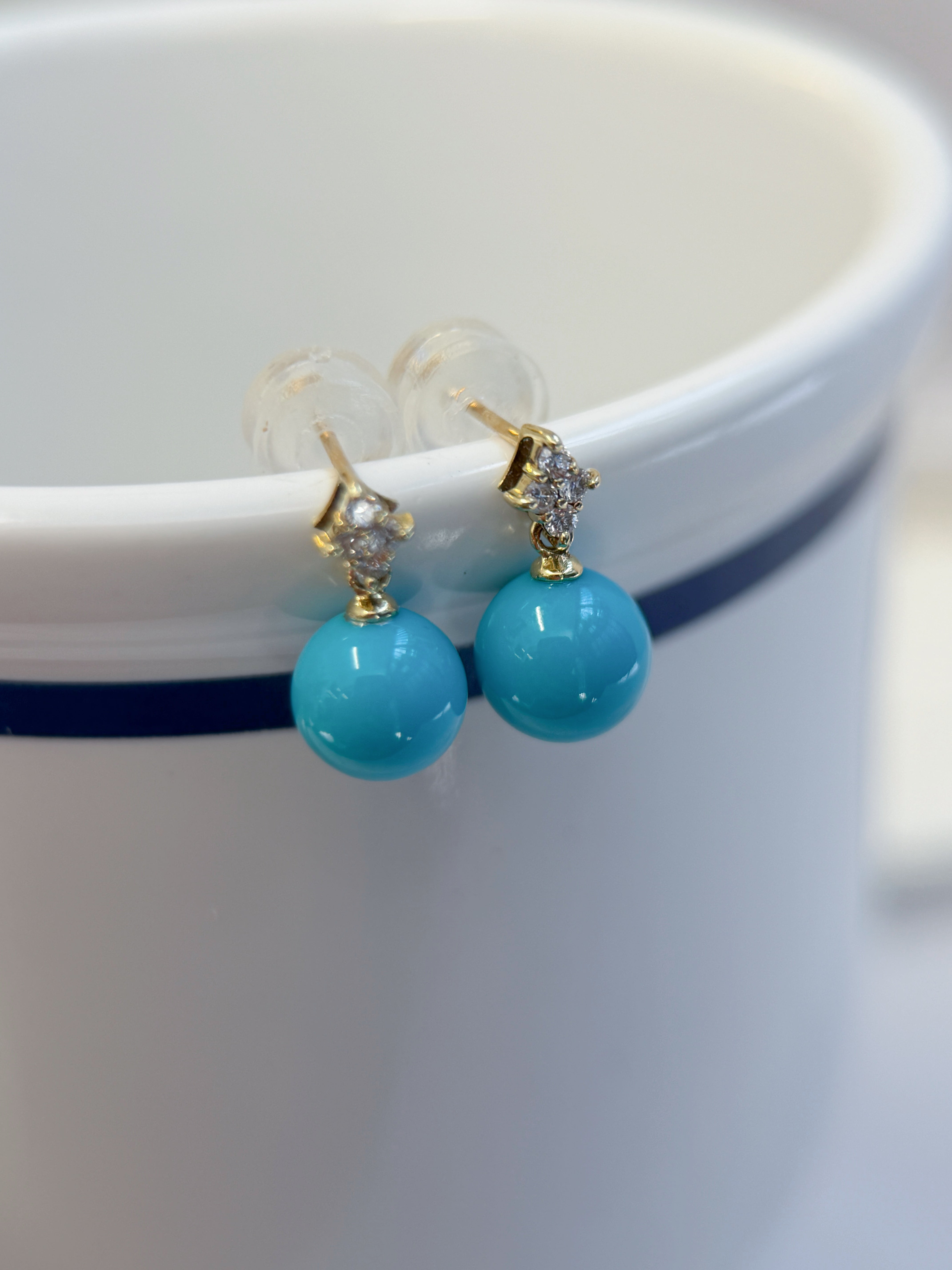 7–7.5mm Natural Sleeping Beauty Turquoise & Diamond Stud Earrings in K18 Yellow Gold