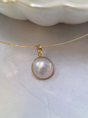 K18 Yellow Gold 13mm Mabe Pearl Pendant (Pendant Only）
