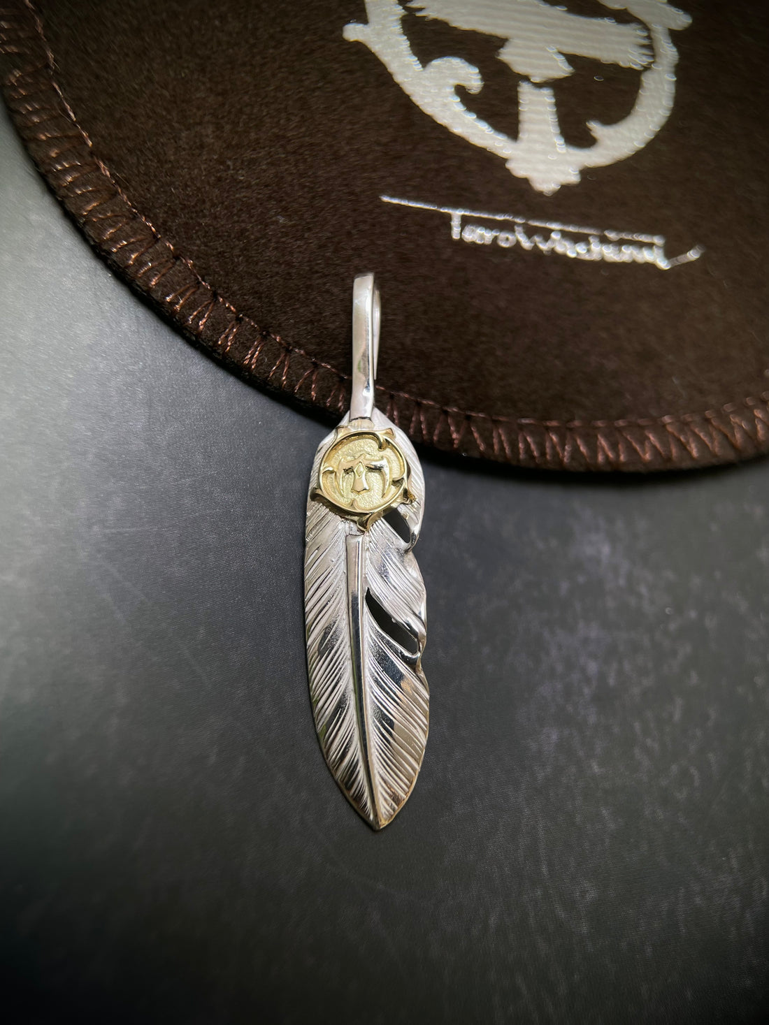 TAROWASHIMI FEATHER