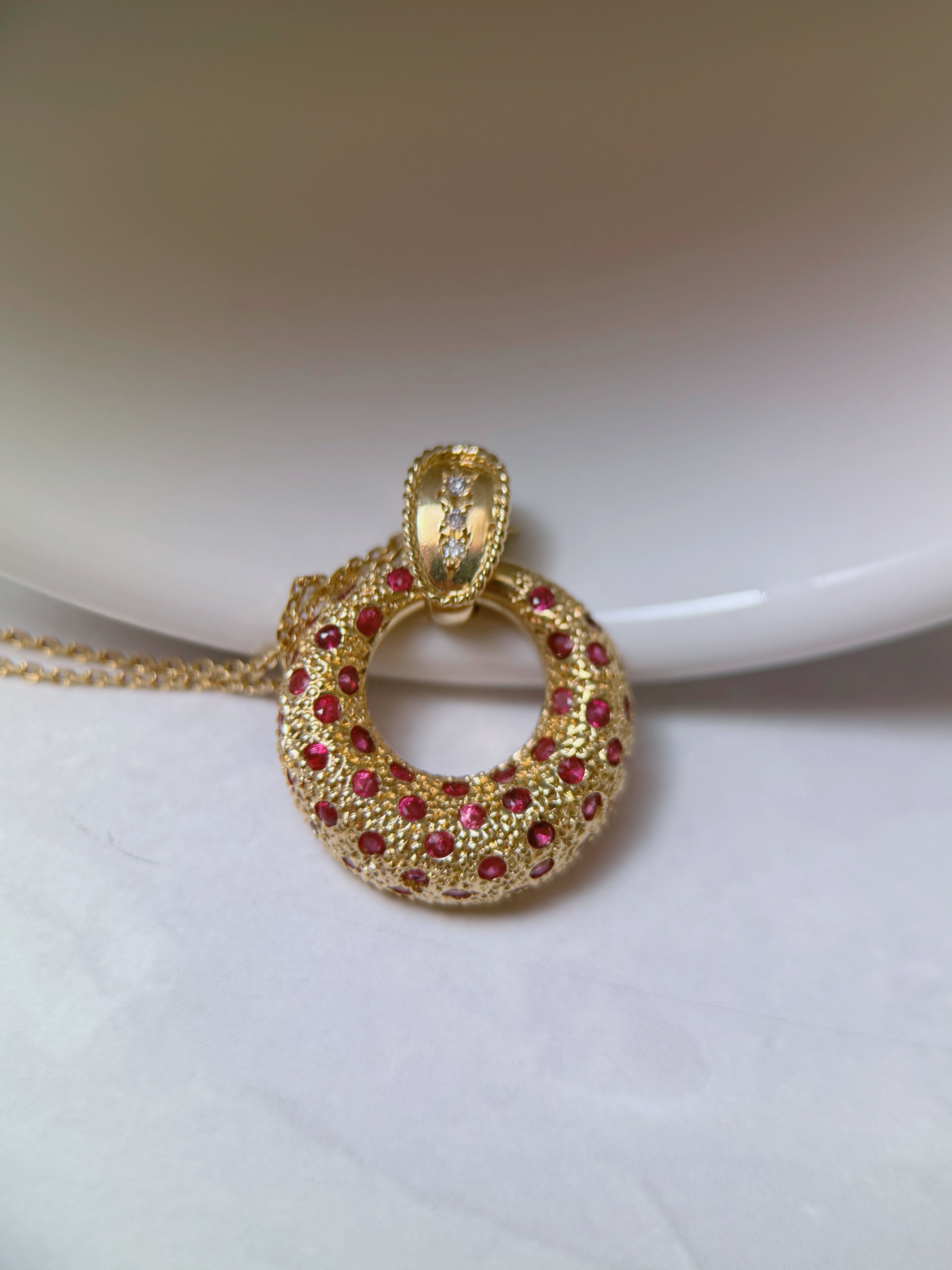 K18 Ruby Open Circle Pendant Necklace