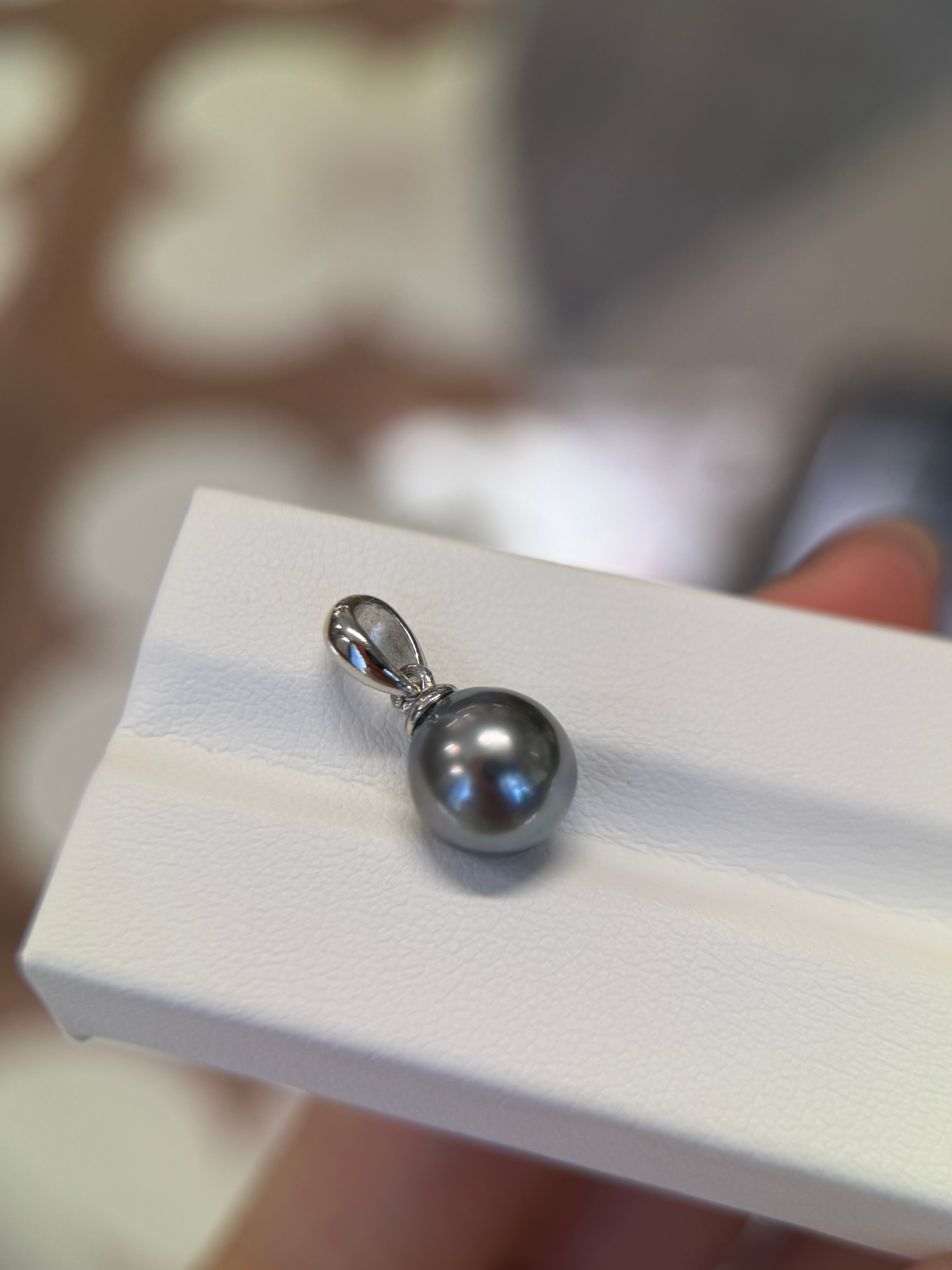 9mm Tahitian Black Pearl Pendant Silver Setting (Pendant Only)
