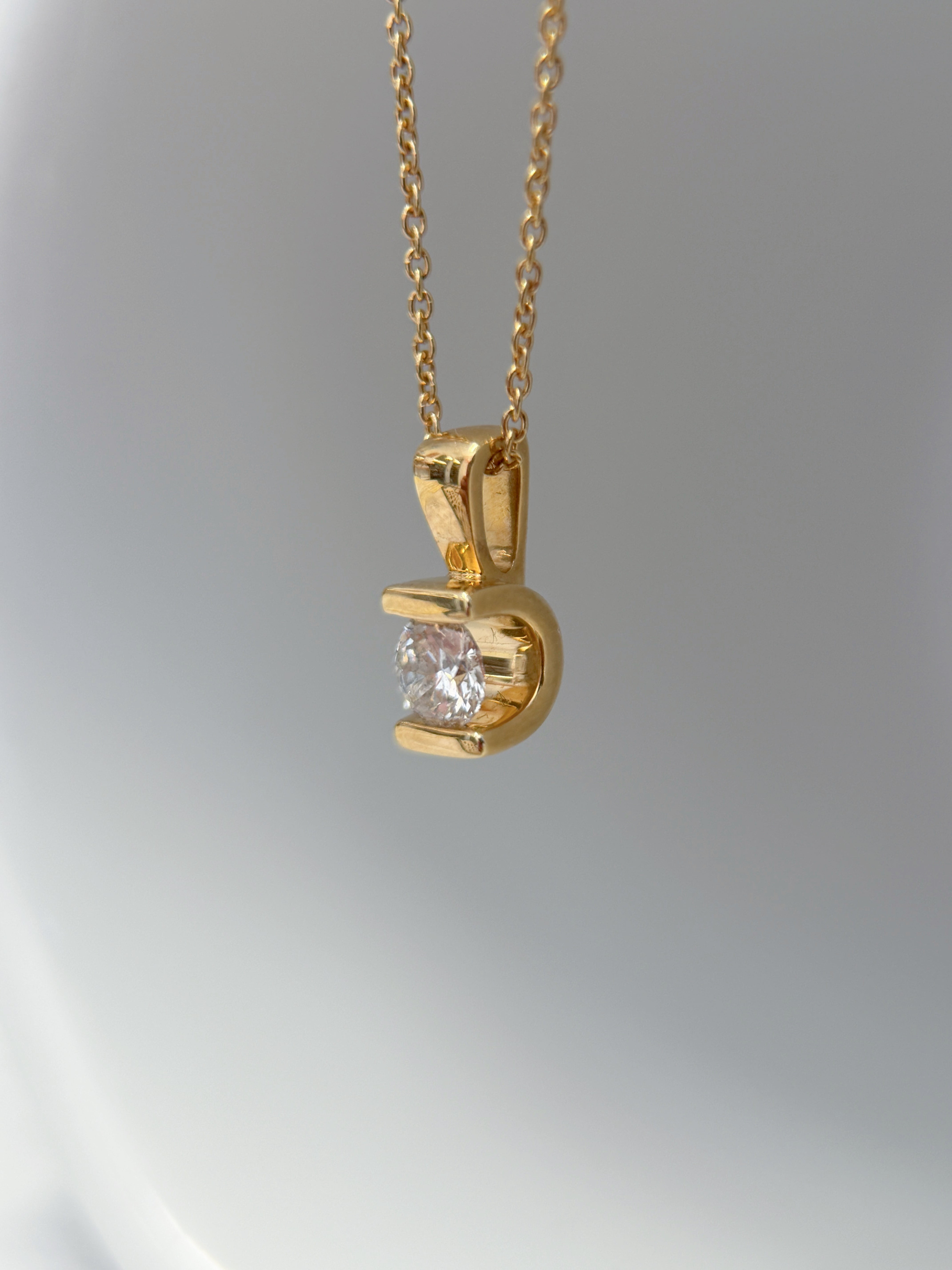 Italian Made K18 Yellow Gold 0.33ct Natural Diamond Pendant Necklace