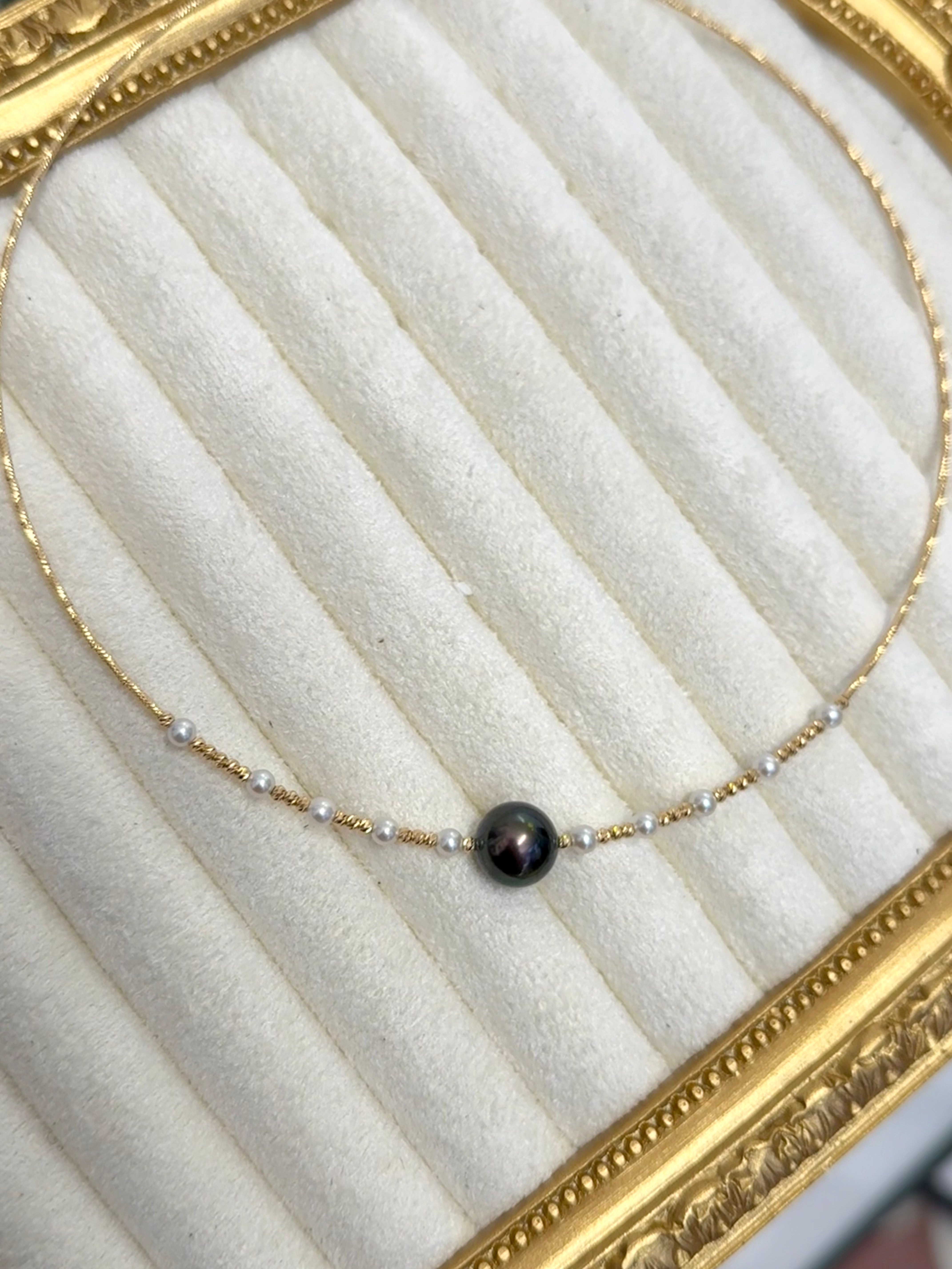 10.2mm Tahitian Pearl South Sea Golden Pearl  Collar Necklace