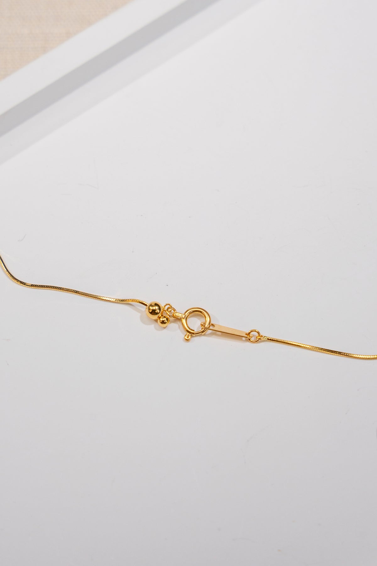 0.6mm Snake Chain Necklace | 17.7"