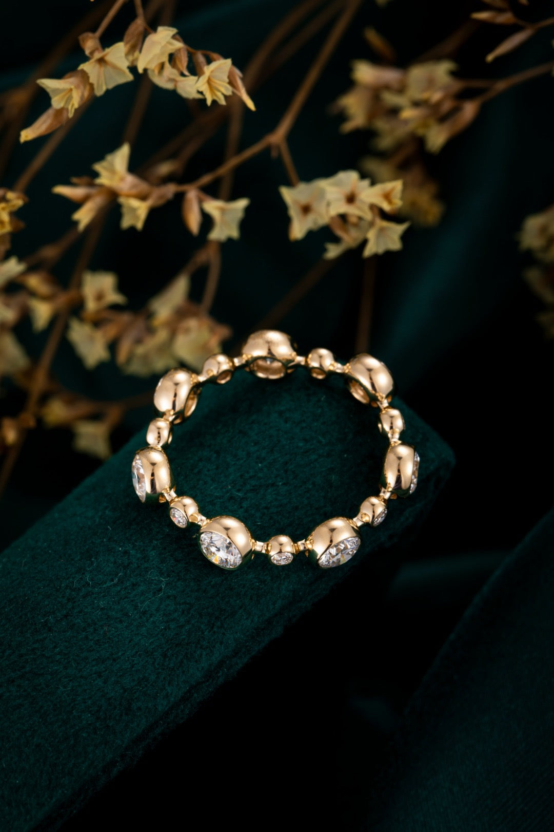 Graduated Bezel Lab-Grown Diamond Eternity Ring