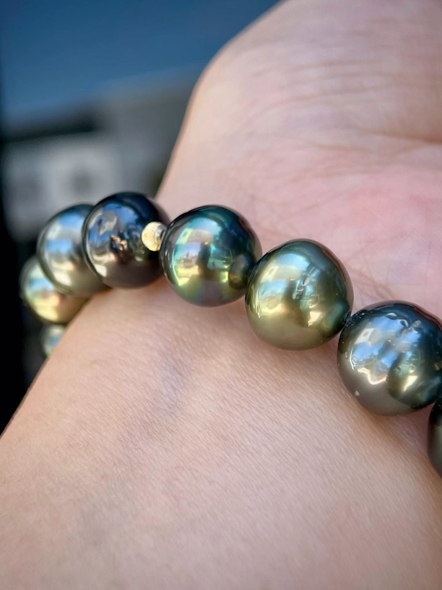10-12mm Tahitian Cultured Pearl Bracelet in 18K