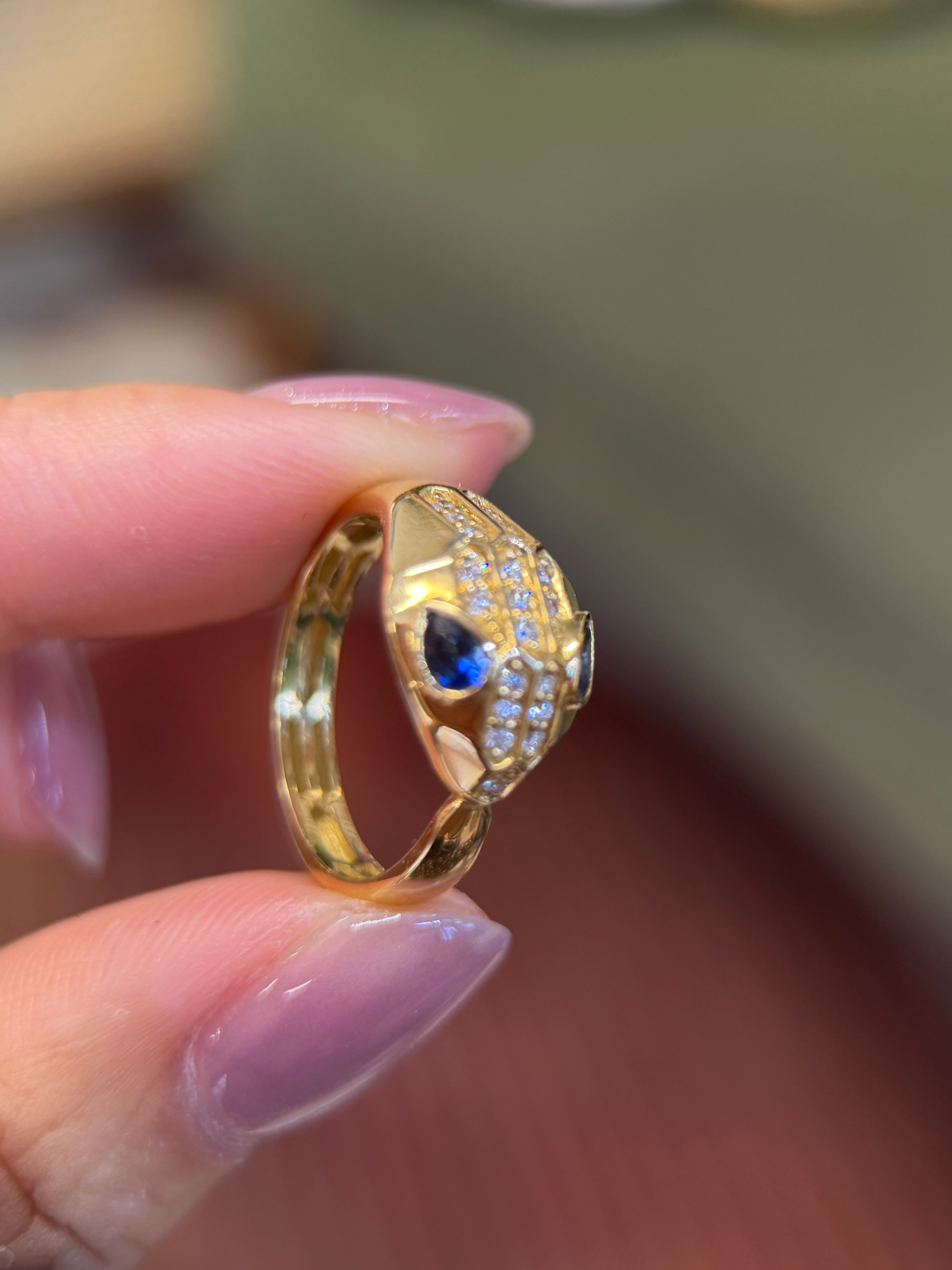 0.29CT Sapphire Ring in K18 Gold