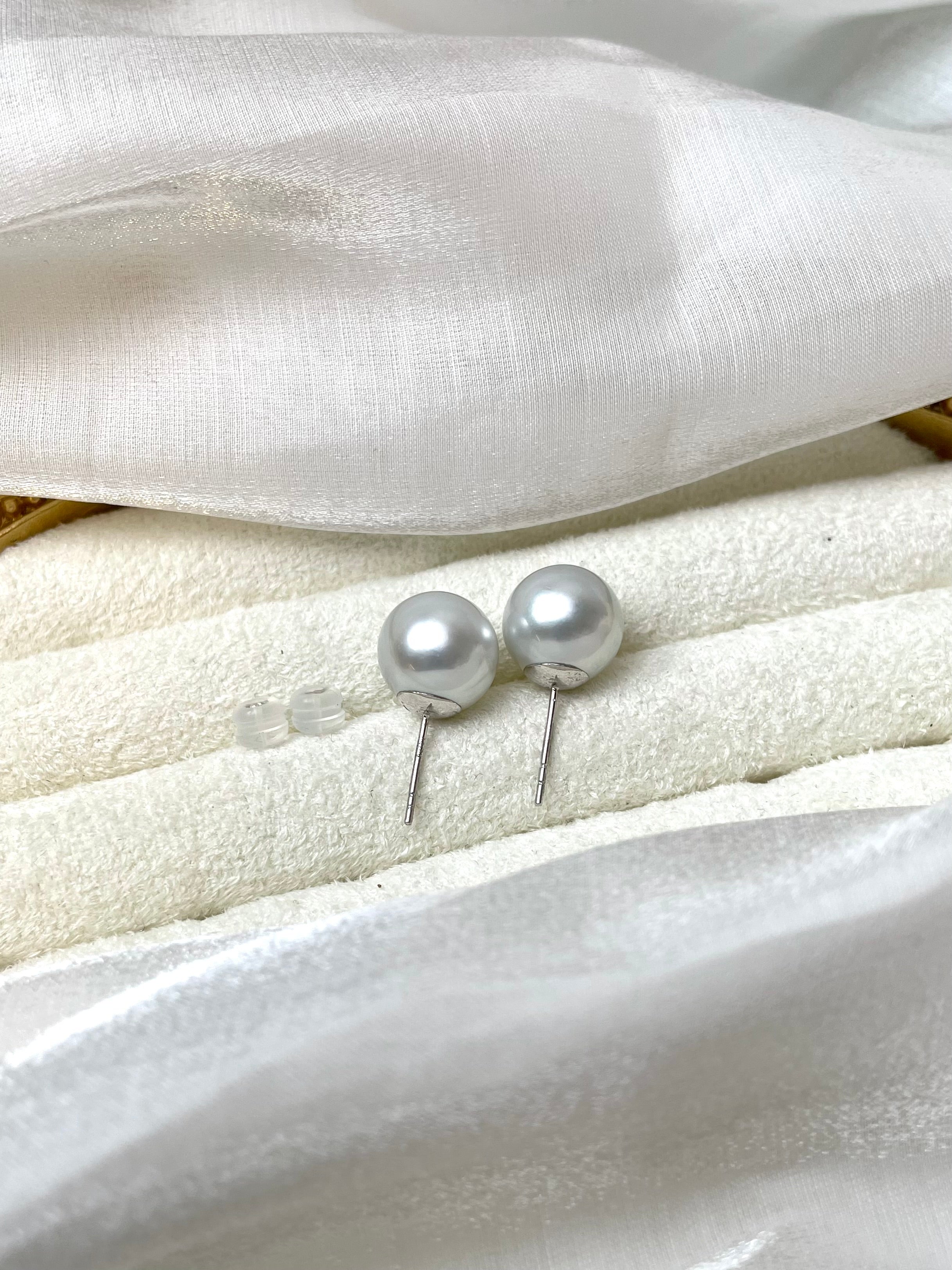11mm South sea White Pearl Earrings In 18K Gold