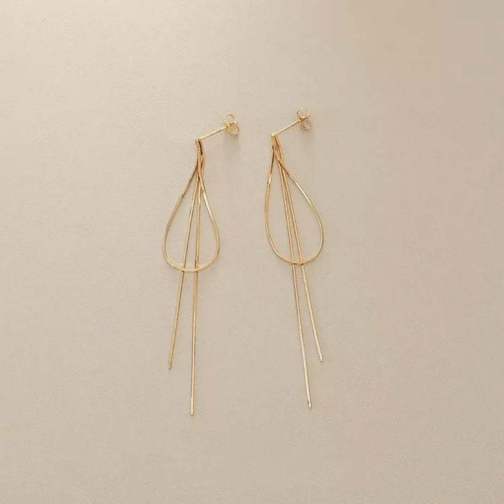 【COCOSHNIK】Tassel Earrings