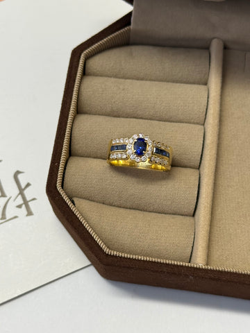 Sapphire Ring In 18K Yellow Gold
