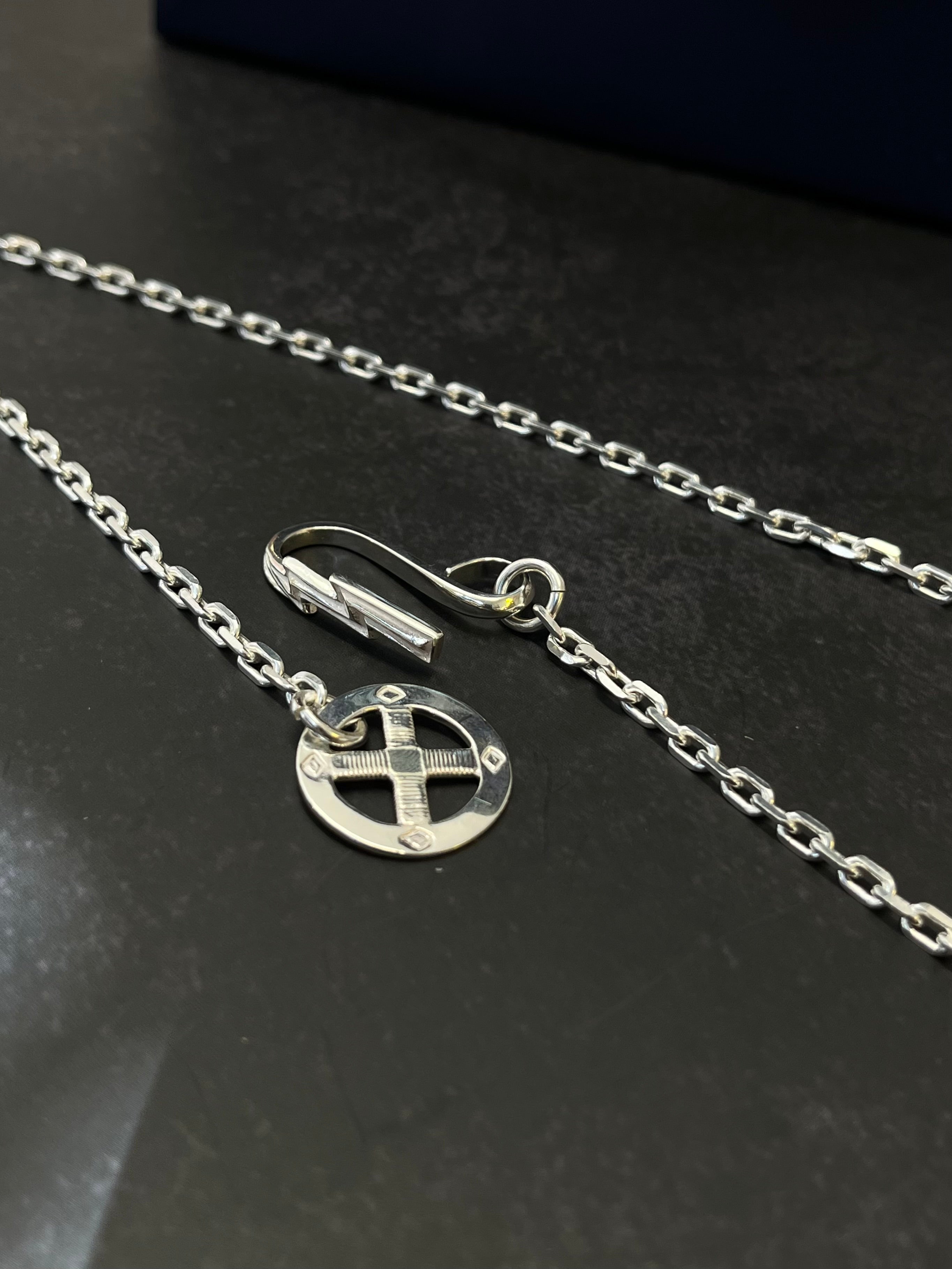 TAROWASHIMI Silver Chain With Hook And Ring