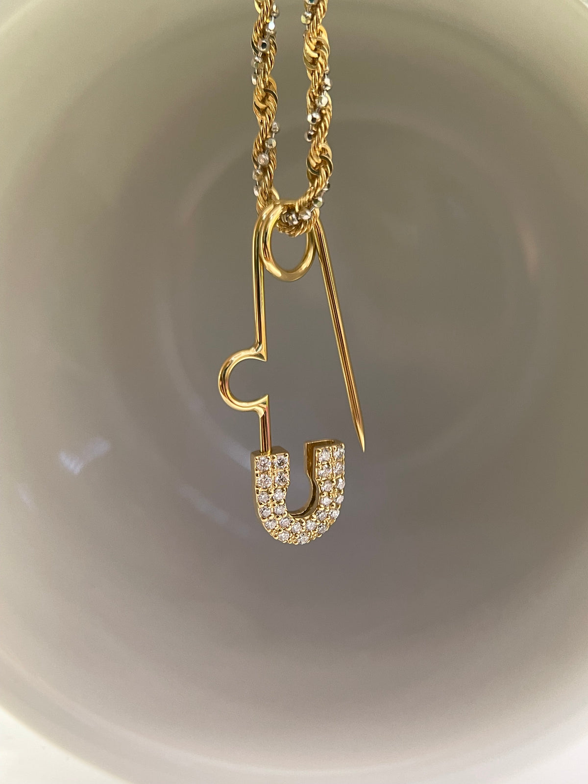 18K Gold & PT900 0.15ct Diamond Convertible Pendant Connector – 30mm