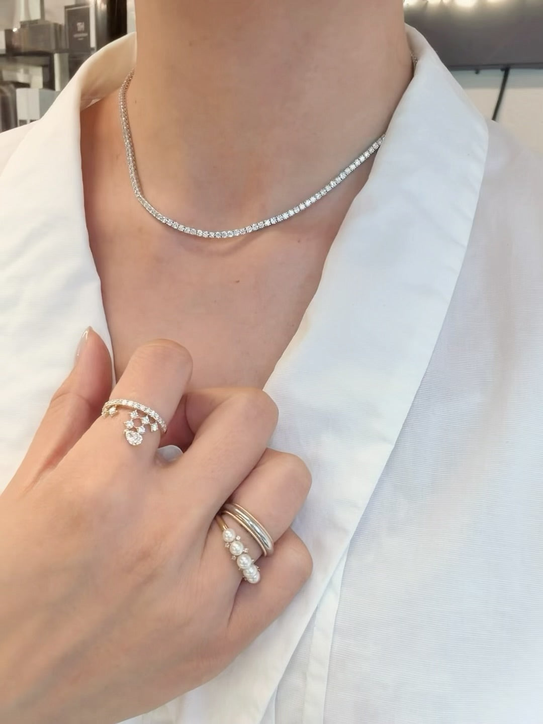 Tennis Necklace In 14K White Gold（7.1 CT ）