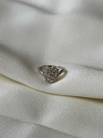 Vintage Ring in PT900 With Natural Diamond