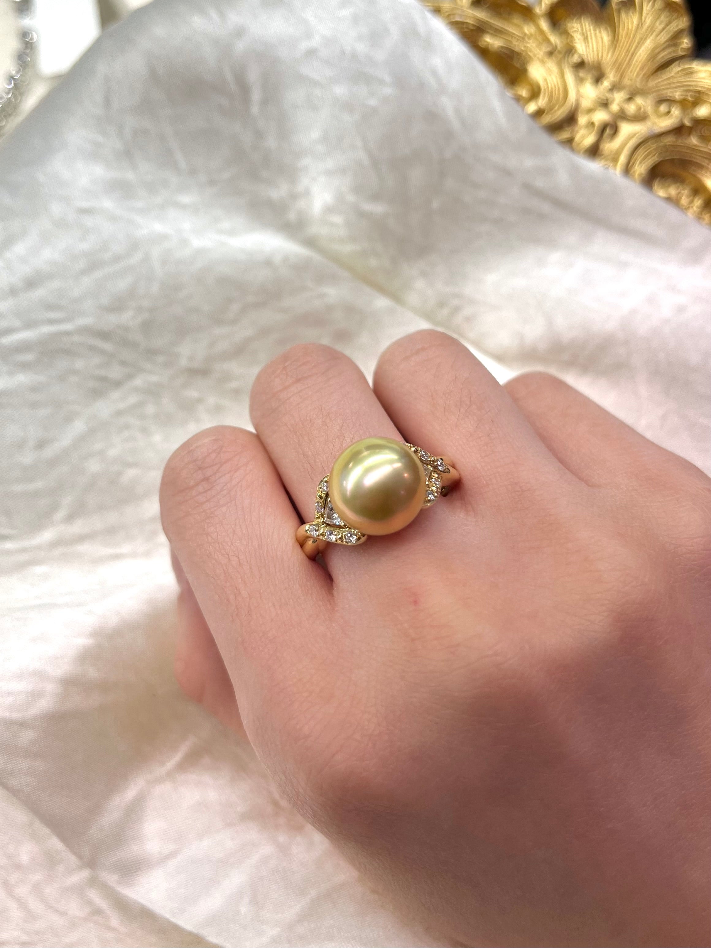 11.4mm Southsea Pearl Ring in 18K Yellow Gold