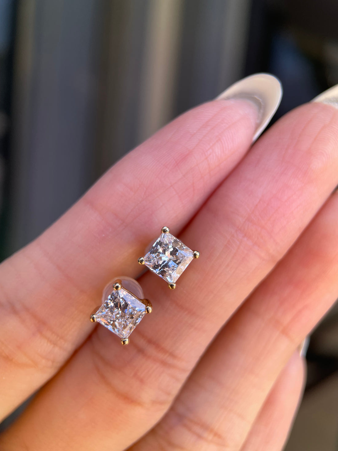 1.5ct Lab Grown Diamond Princess 4-Prong Stud Earrings 18K Yellow Gold DEF VS