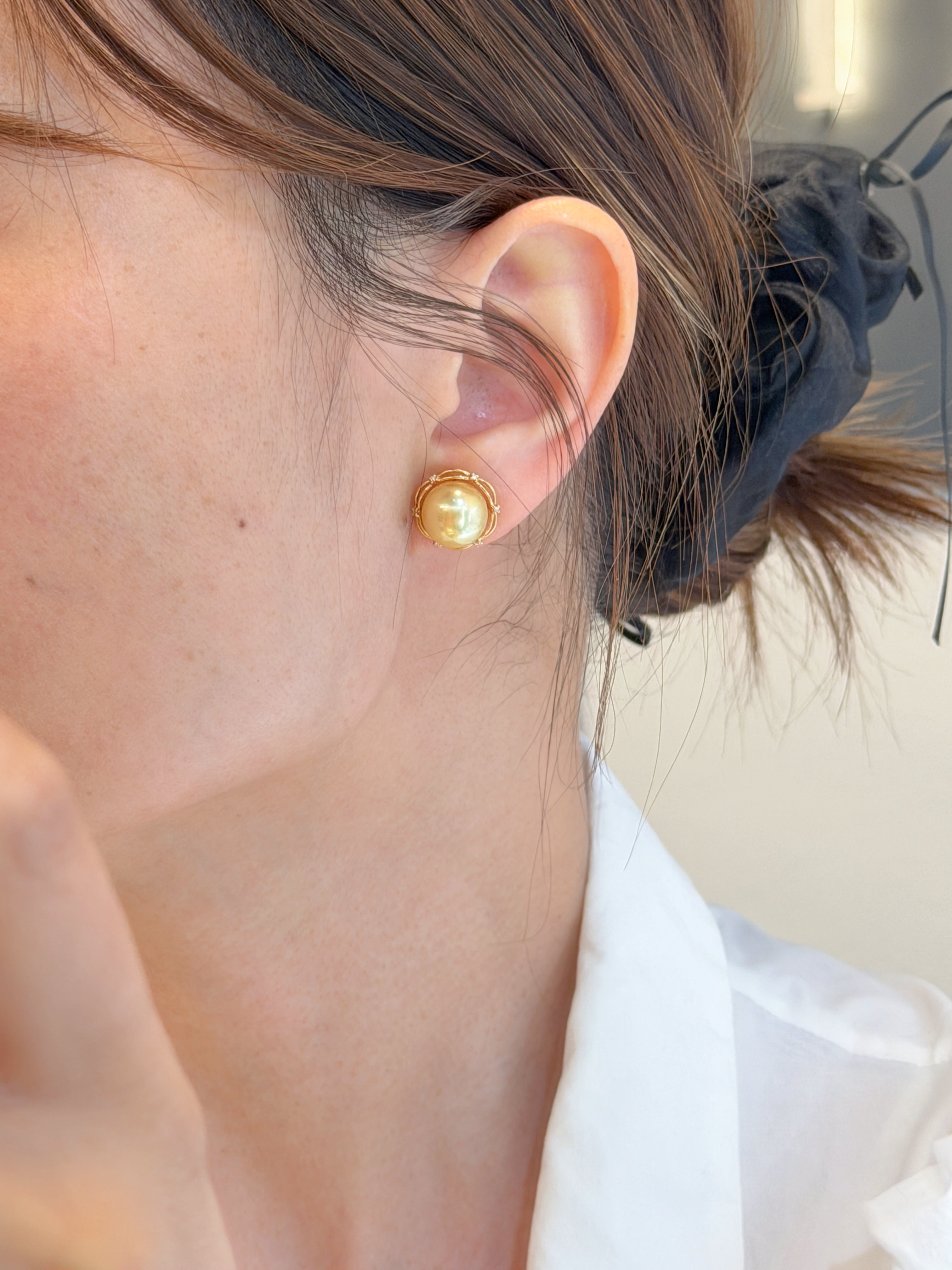 K18 Gold Golden South Sea Pearl Floral Diamond Halo Stud Earrings