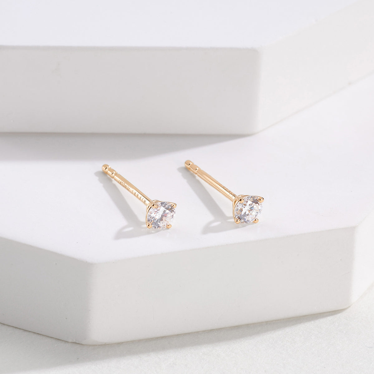 ⭐️0.2CT Lab Diamond Round Stud Earrings in 14K